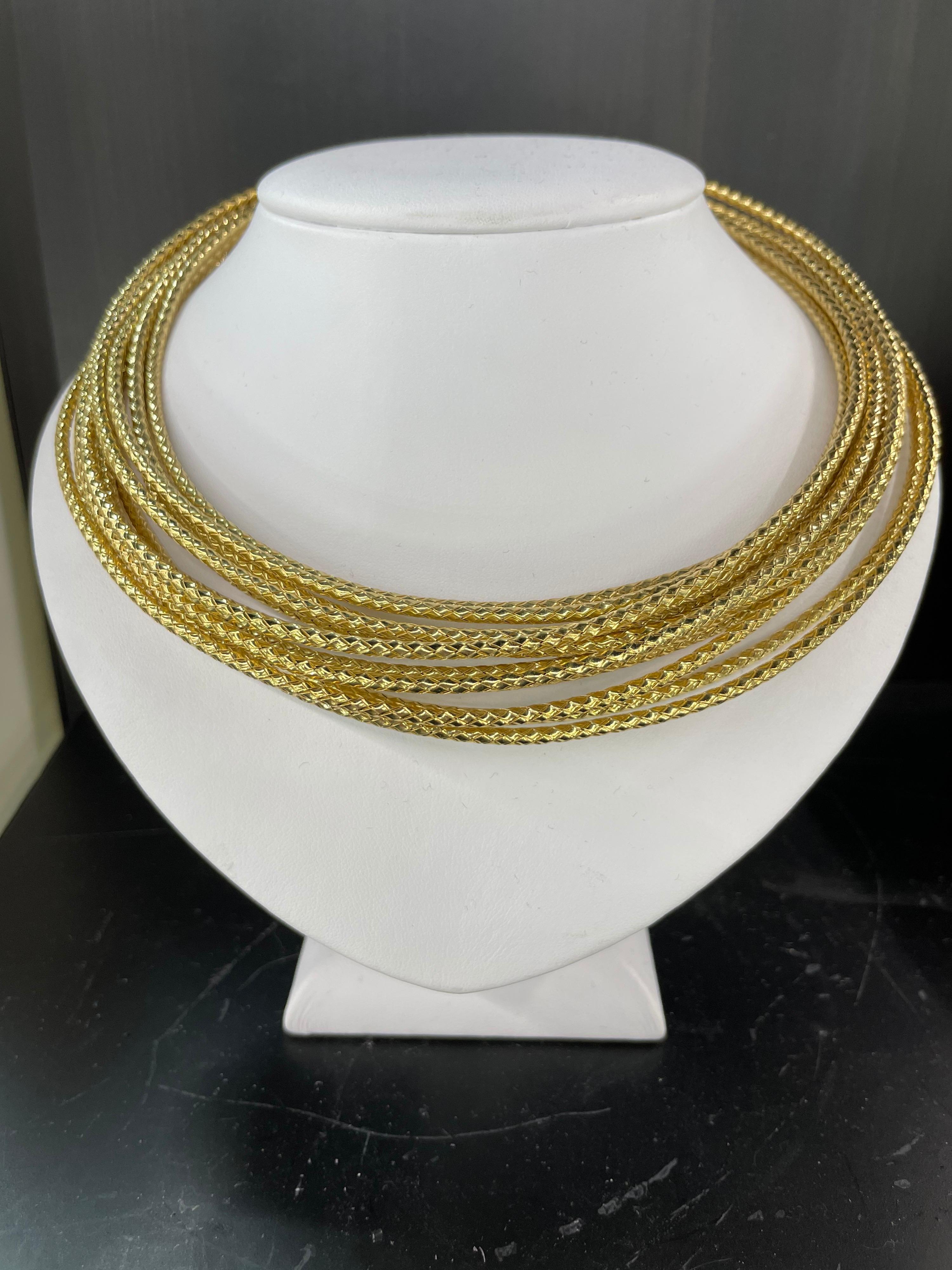 Contemporary 18 Karat Yellow Gold Multi Textured Rope Necklace 161.3 Grams Made in Roma For Sale