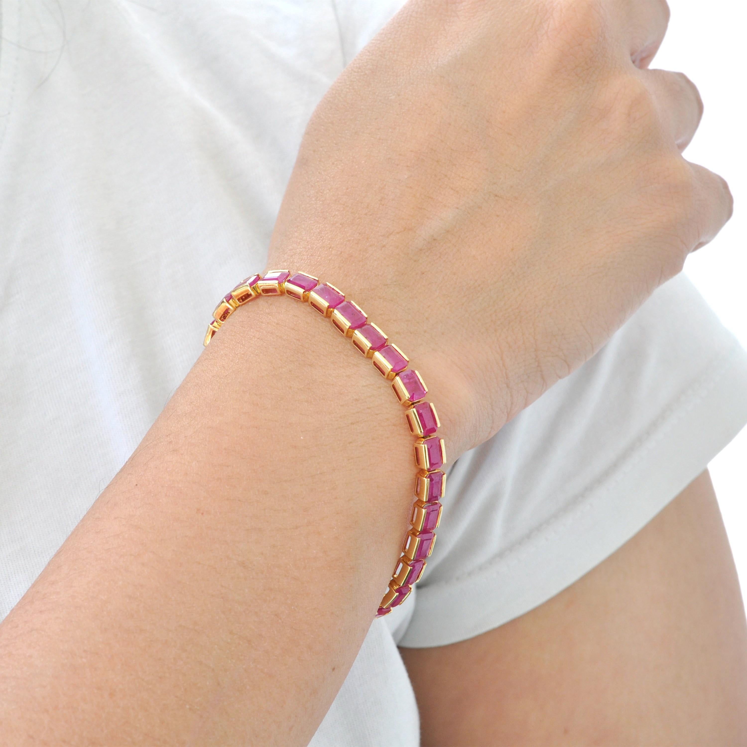 18 Karat Gelbgold Natürliches 6X4 MM Mosambik Rubin Achteck-Tennisarmband im Angebot 9