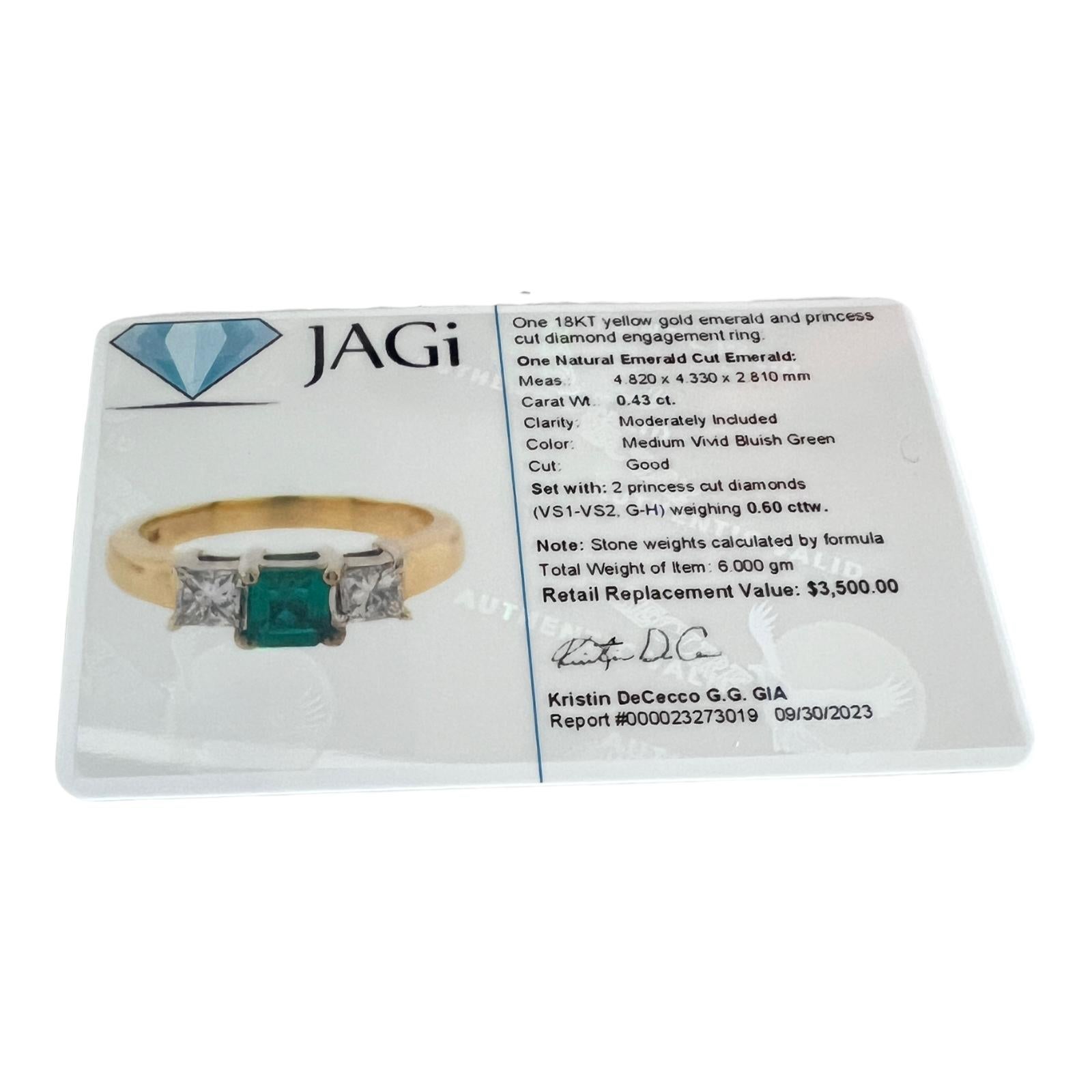 18 Karat Yellow Gold Natural Emerald and Diamond Ring 5