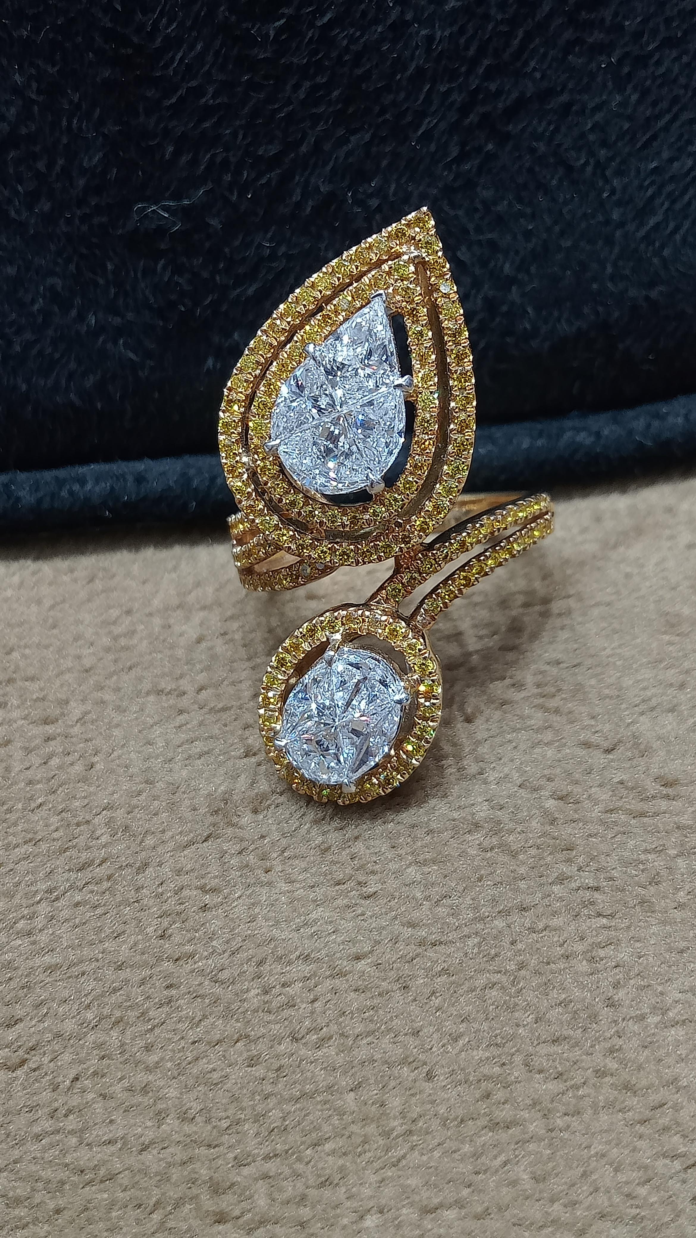 For Sale:  18 Karat Yellow Gold Natural Fancy Yellow Diamond White Diamond Ring 5