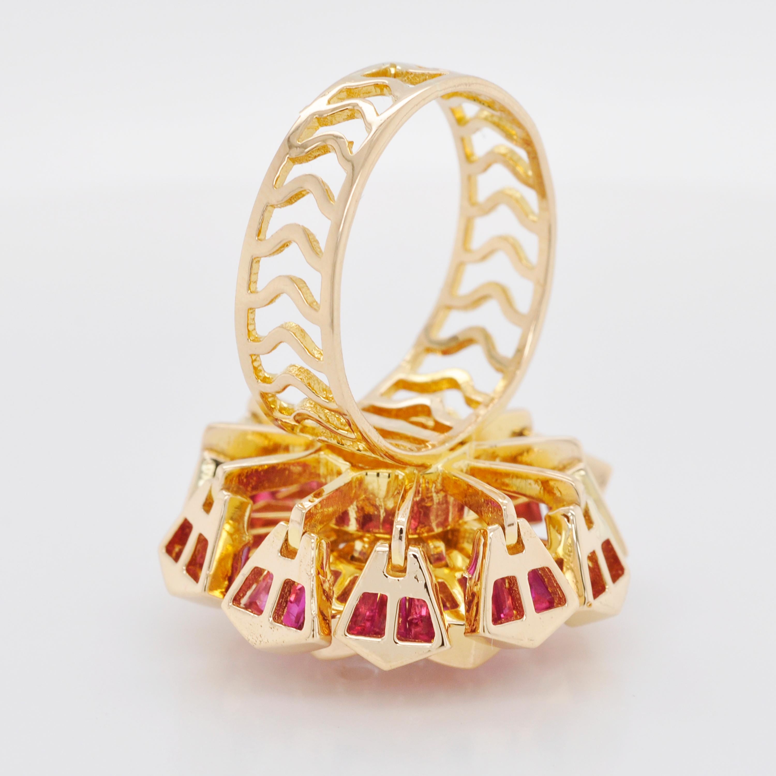 18 Karat Yellow Gold Natural Ruby Baguette Diamond Flower Cocktail Ring In New Condition For Sale In Jaipur, Rajasthan
