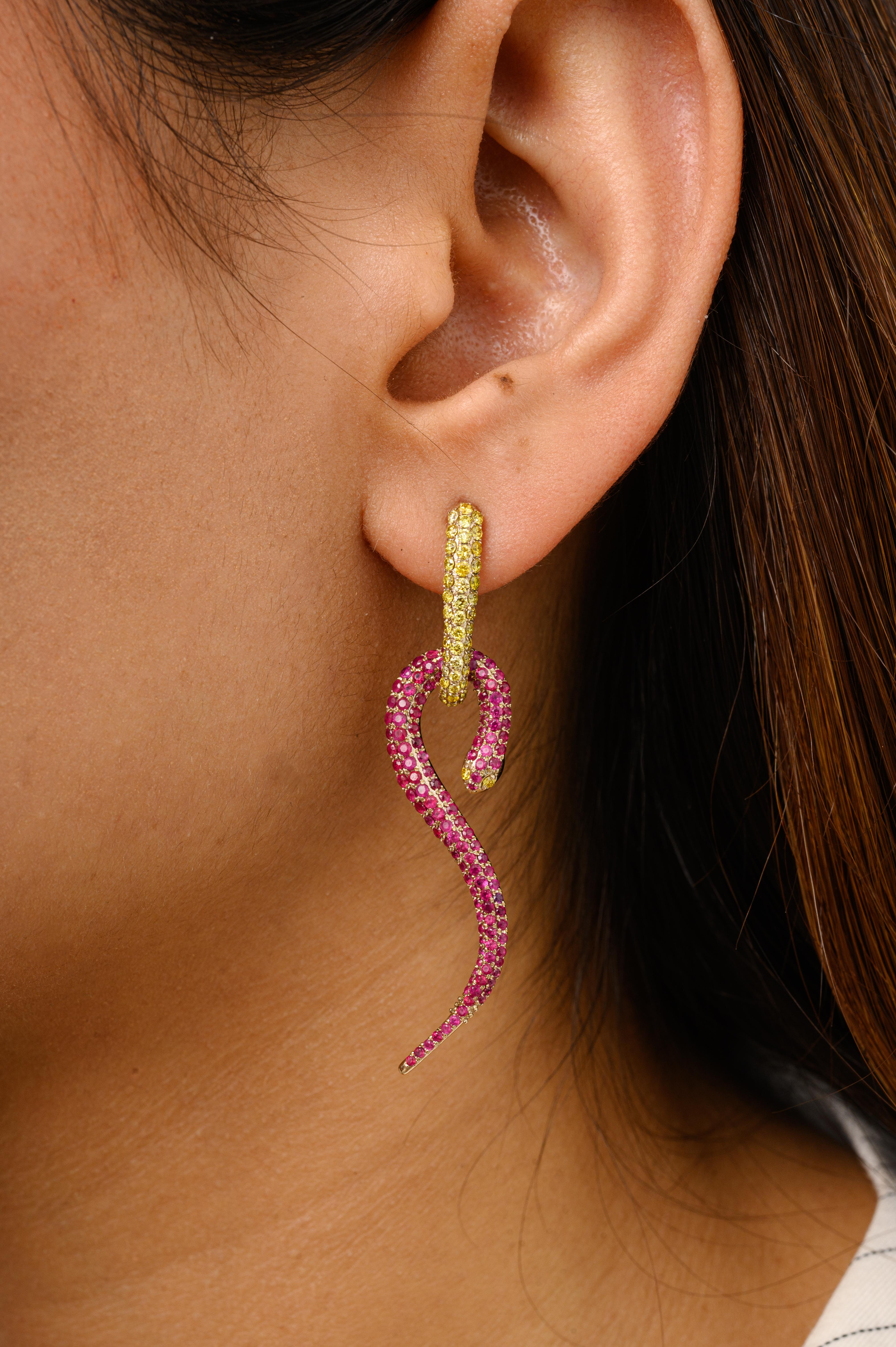 Round Cut 18 Karat Yellow Gold Natural Ruby Diamond Pave Snake Dangle Earrings for Her For Sale