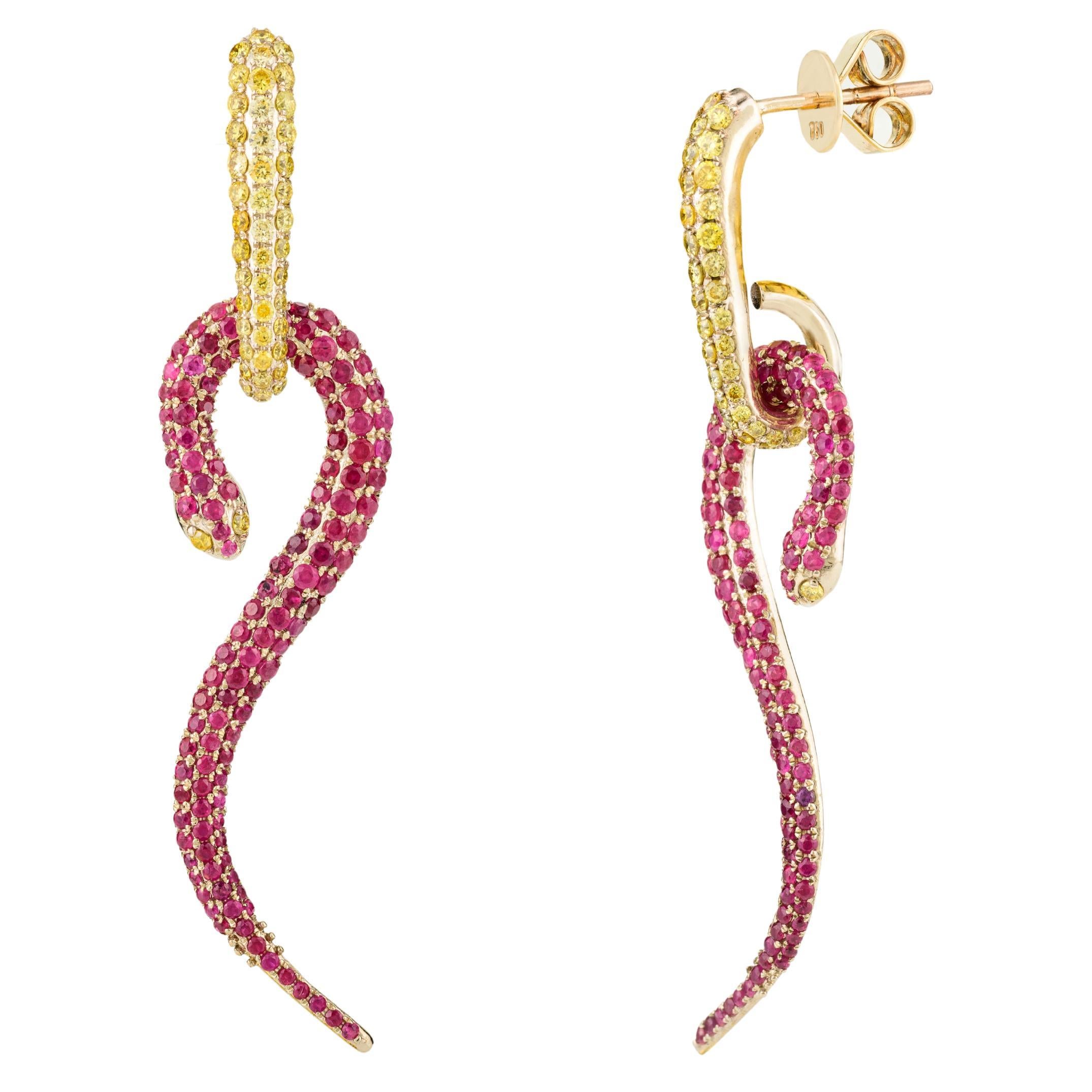 18 Karat Yellow Gold Natural Ruby Diamond Pave Snake Dangle Earrings for Her For Sale