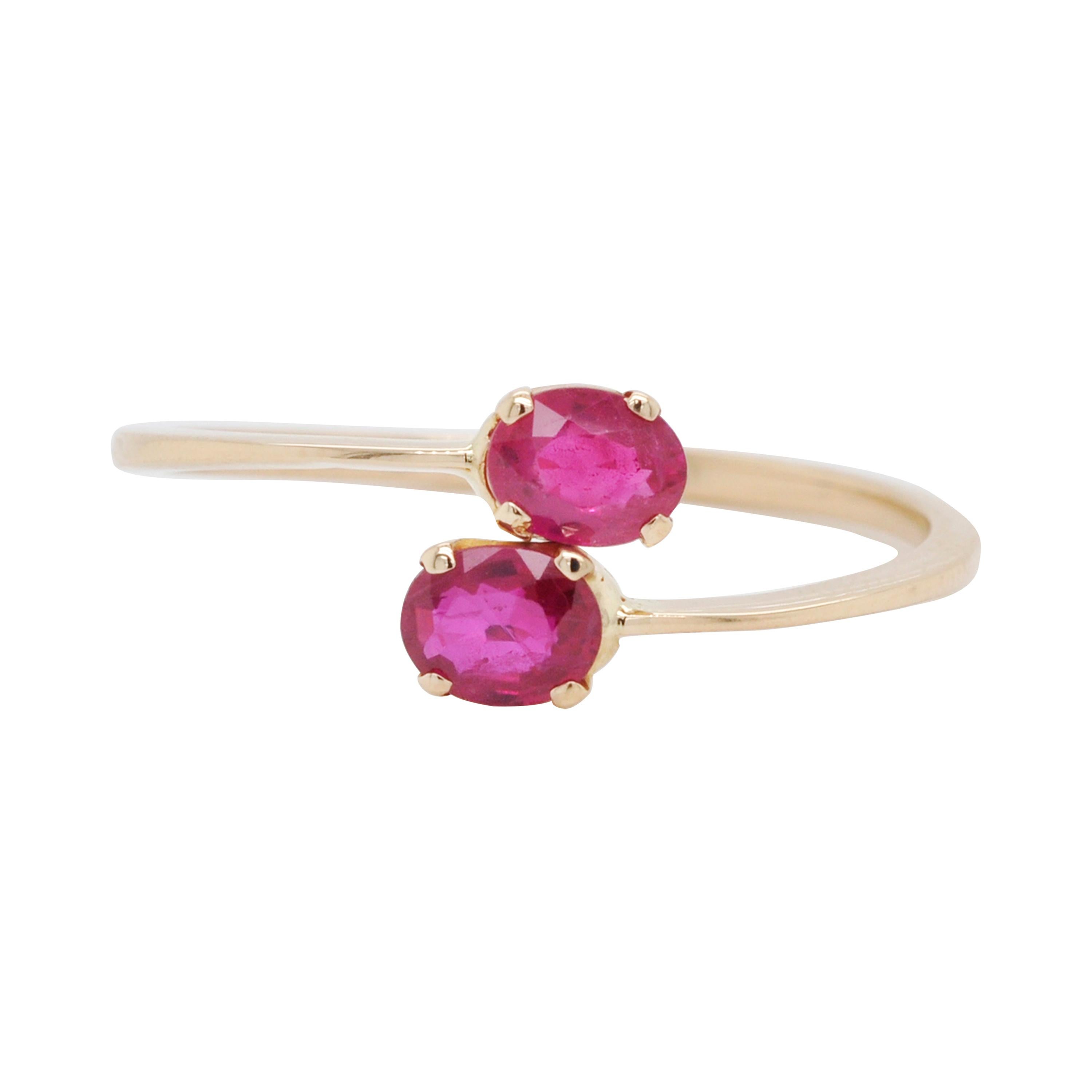 18 Karat Yellow Gold Natural Ruby Oval Flexible Size Ring