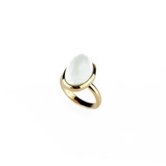 18 Karat Yellow Gold Natural White Agate Stepped Cabochon Artisan Cocktail Ring