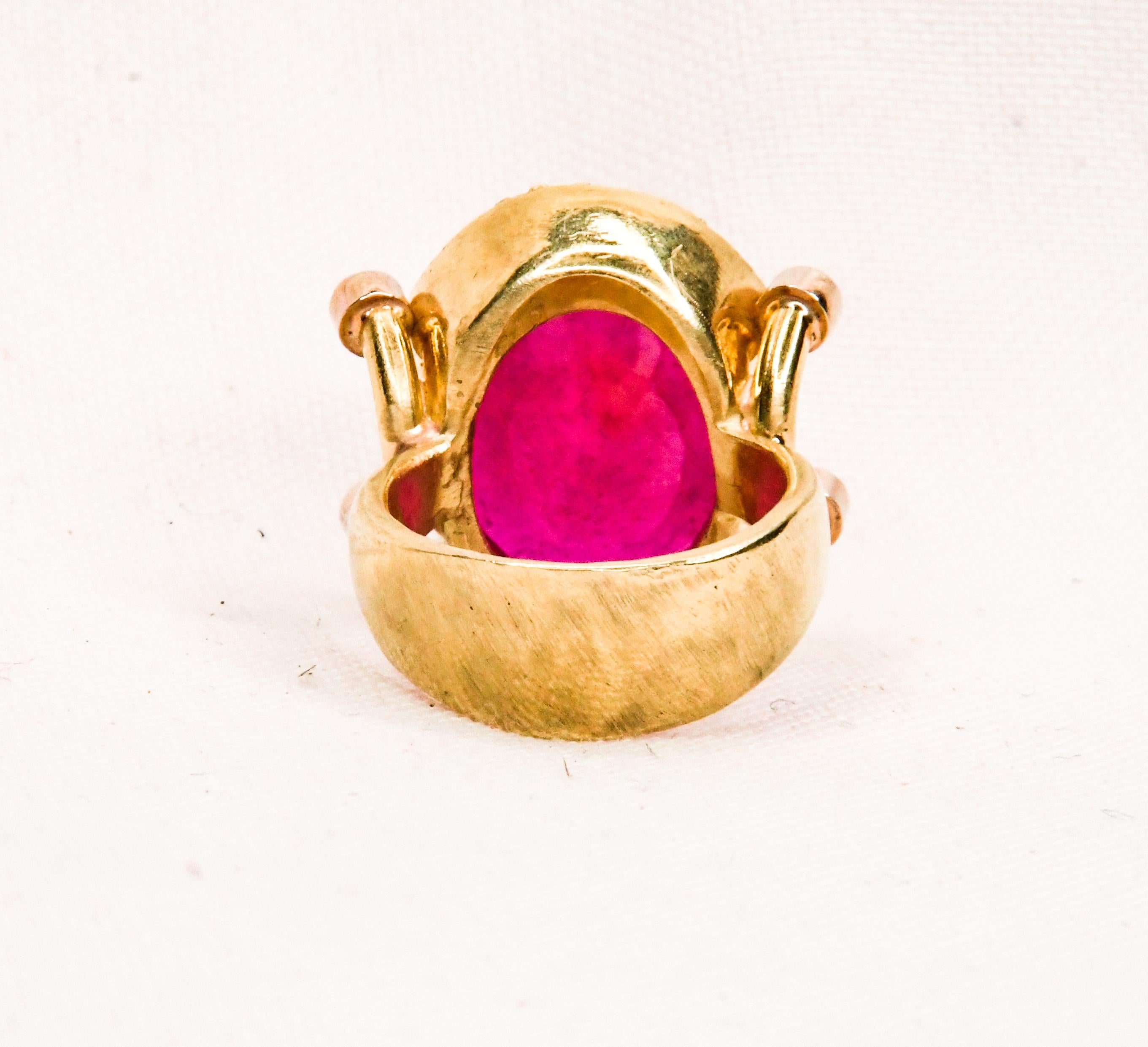 Brilliant Cut 18 Karat Yellow Gold One of a Kind Ruby and Diamond Ring For Sale