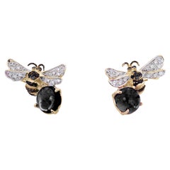 18 Karat Gold Onyx 0.16 Karat White & 0.18 Black Diamond Bees Stud Earrings