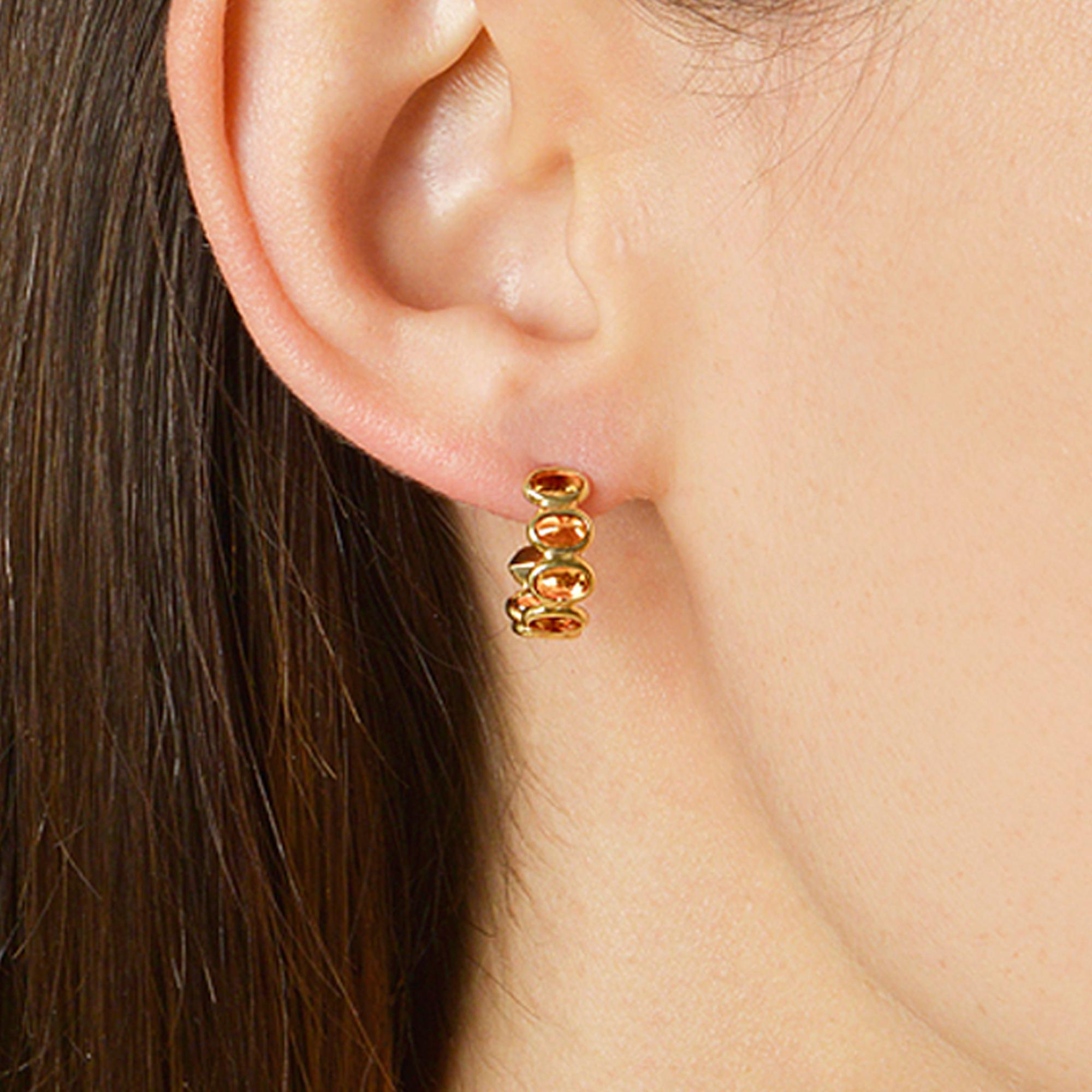 Contemporary 18 Karat Yellow Gold Orange Sapphire 3.70 Carat Hoop Earrings, Petite