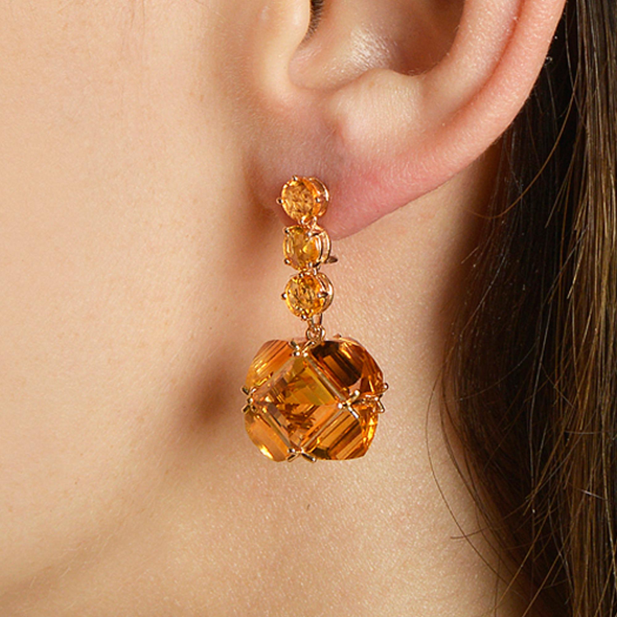 Emerald Cut 18 Karat Yellow Gold Orange Sapphire and Citrine 27.00 Carat Earrings, Grande