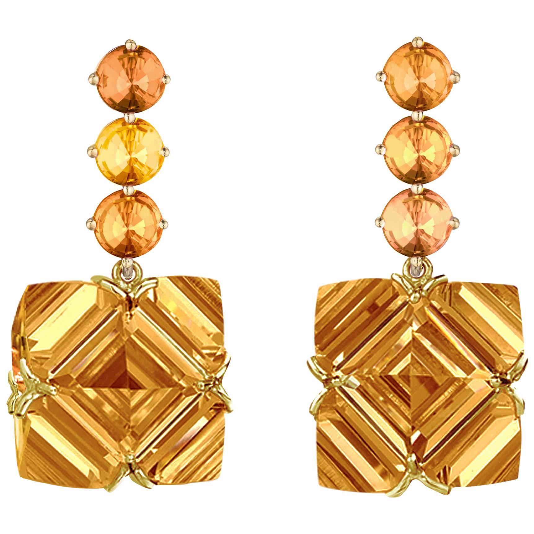 18 Karat Yellow Gold Orange Sapphire and Citrine 27.00 Carat Earrings, Grande