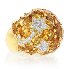 18 Karat Yellow Gold Orange Stone Star Motif Cocktail Ring