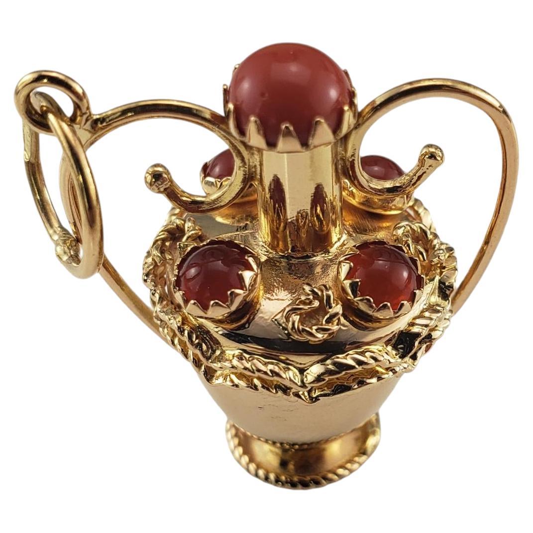 18 Karat Yellow Gold Ornate Urn Charm #19130