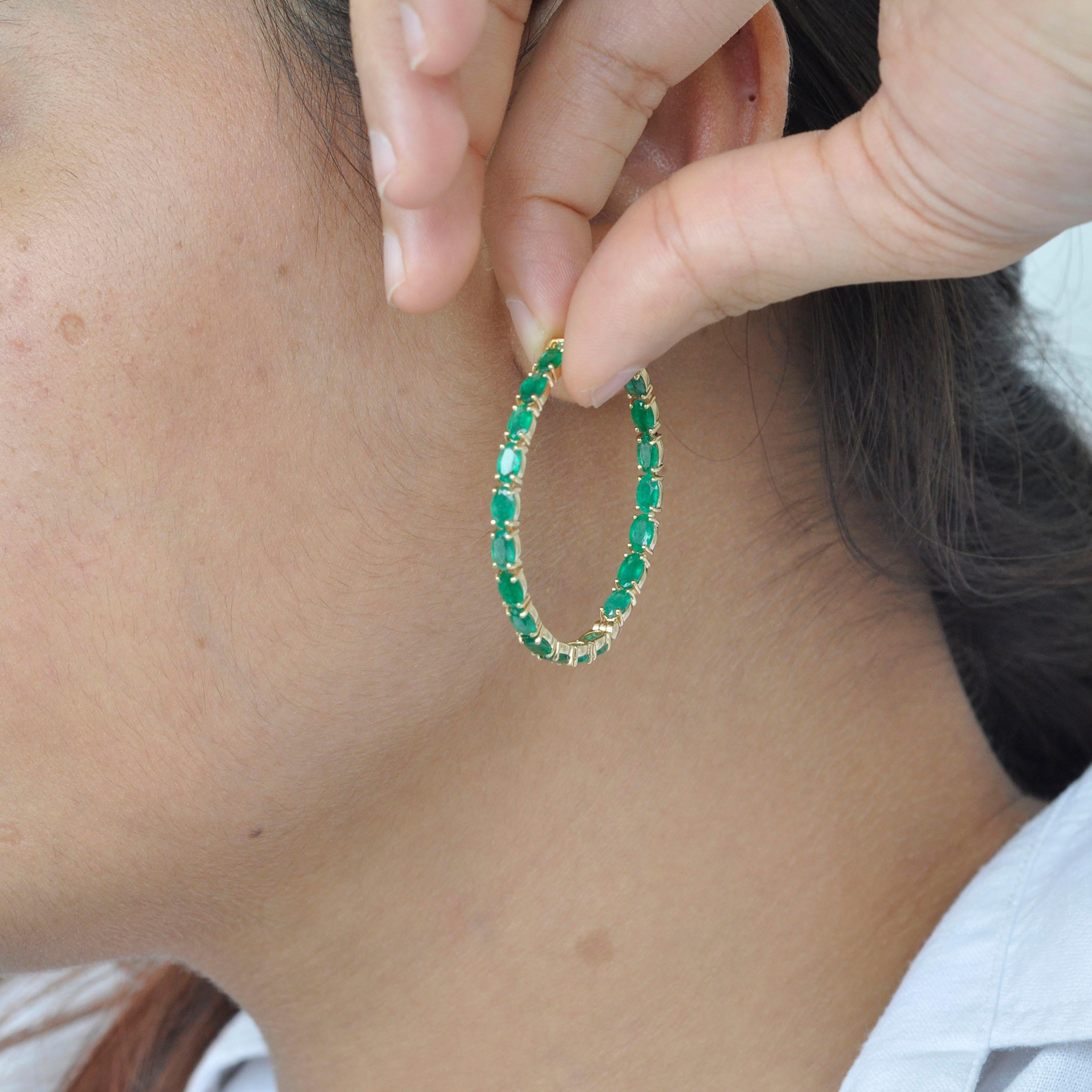 18 Karat Yellow Gold Oval Brazilian Emeralds Hoop Earrings For Sale 7
