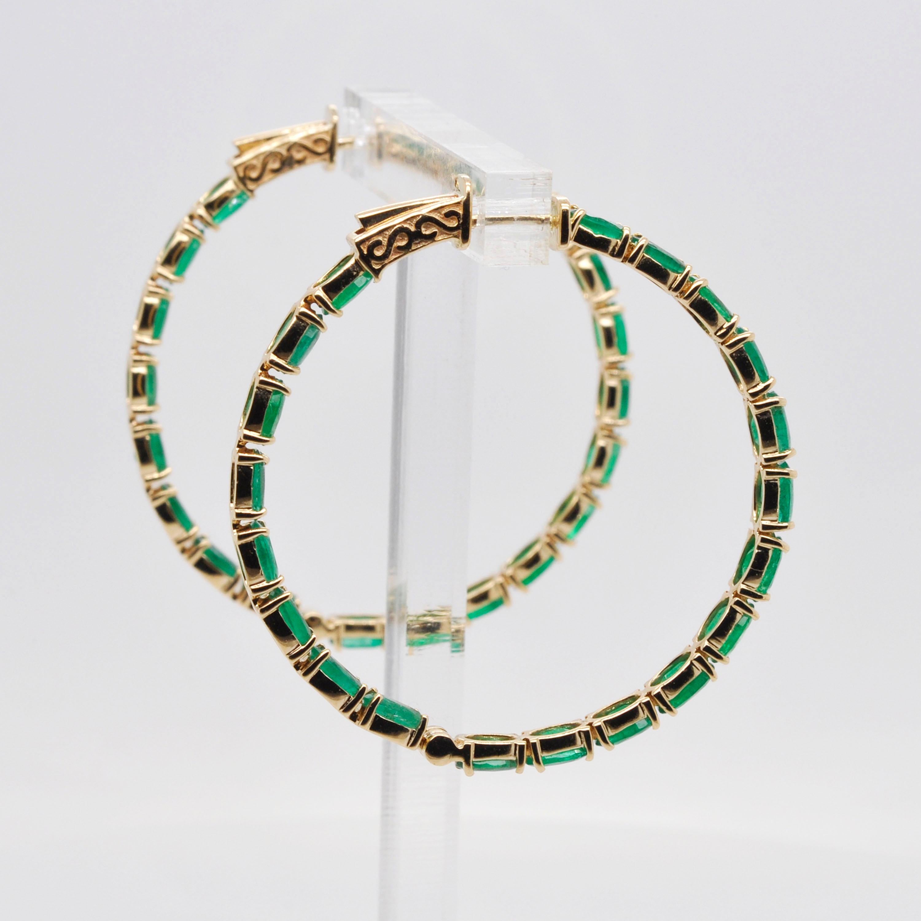 18 Karat Yellow Gold Oval Brazilian Emeralds Hoop Earrings For Sale 1