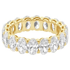 18 Karat Yellow Gold Oval Cut Diamond Eternity Band