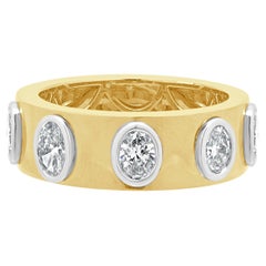 18 Karat Yellow Gold Oval Diamond Fashion Ring