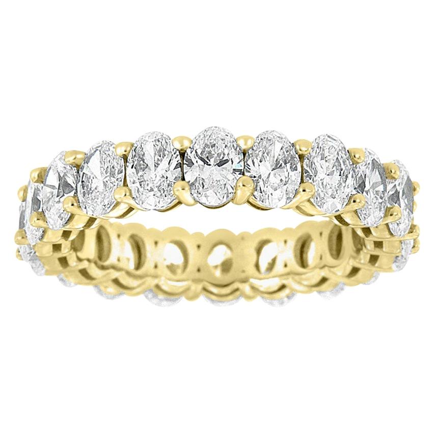 For Sale:  18 Karat Yellow Gold Oval Eternity Diamond Ring '4 Carat'