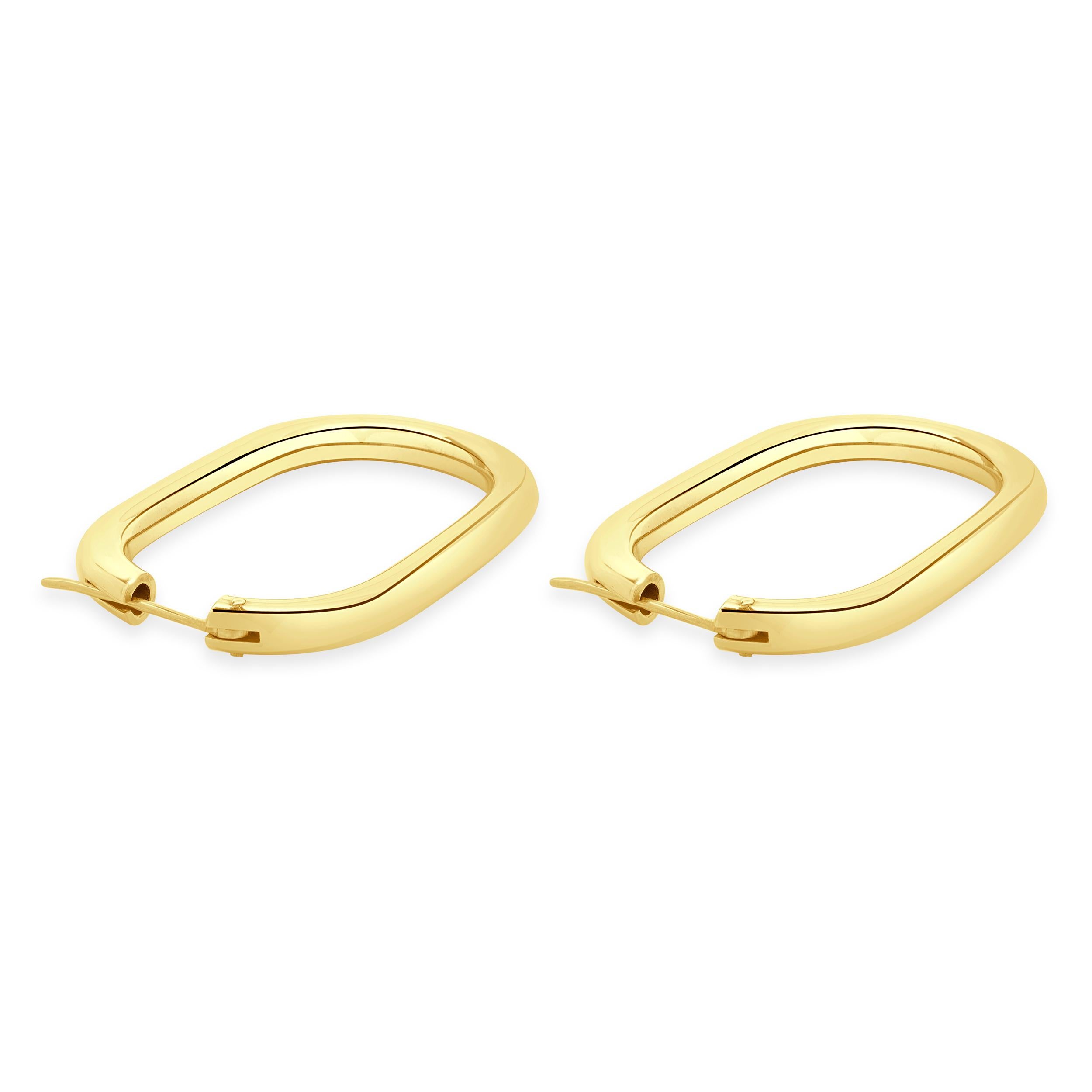 18 Karat Yellow Gold Oval Tube Hoop Earrings In Excellent Condition For Sale In Scottsdale, AZ