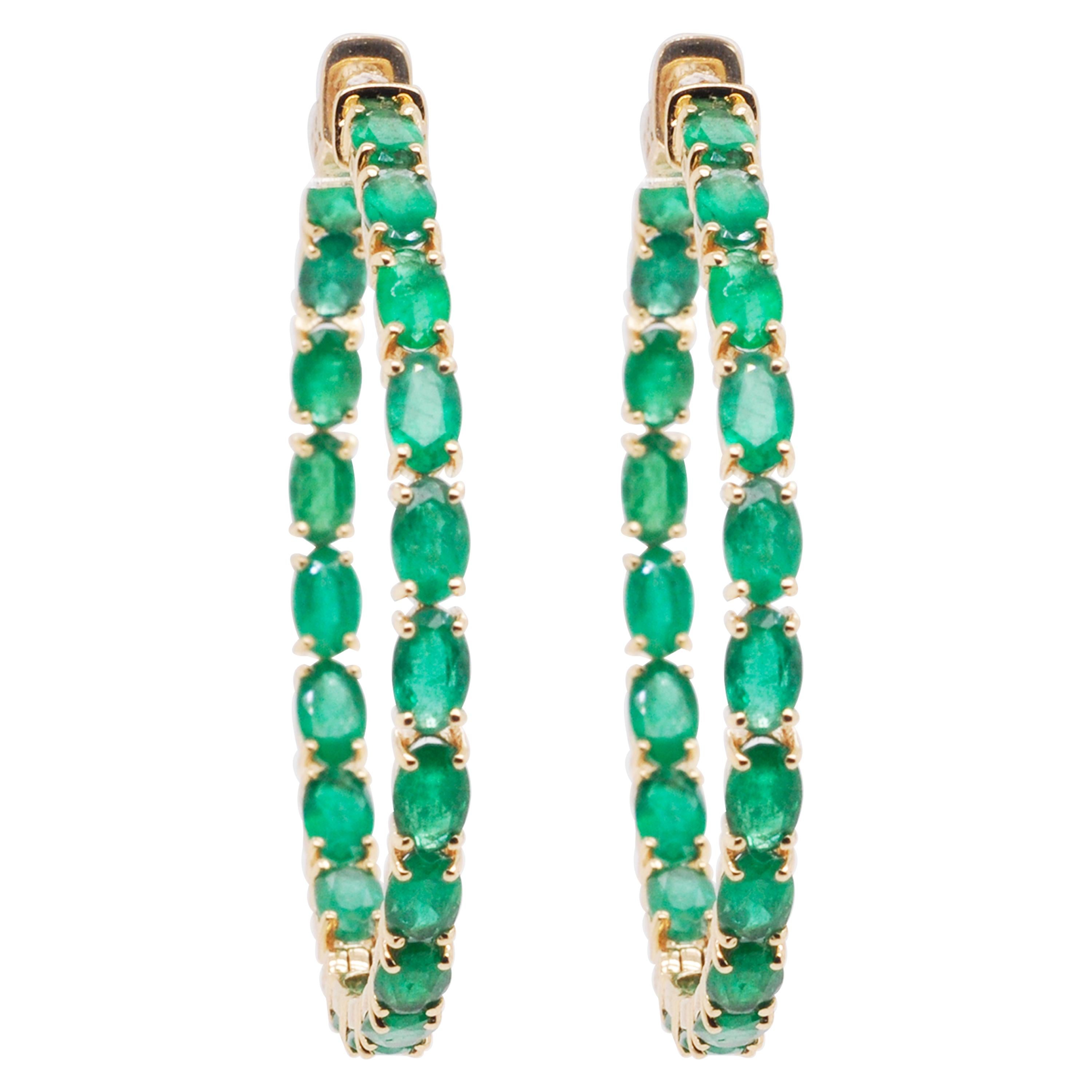 Emerald and Diamond Hoop Earrings in 18 Karat For Sale at 1stDibs