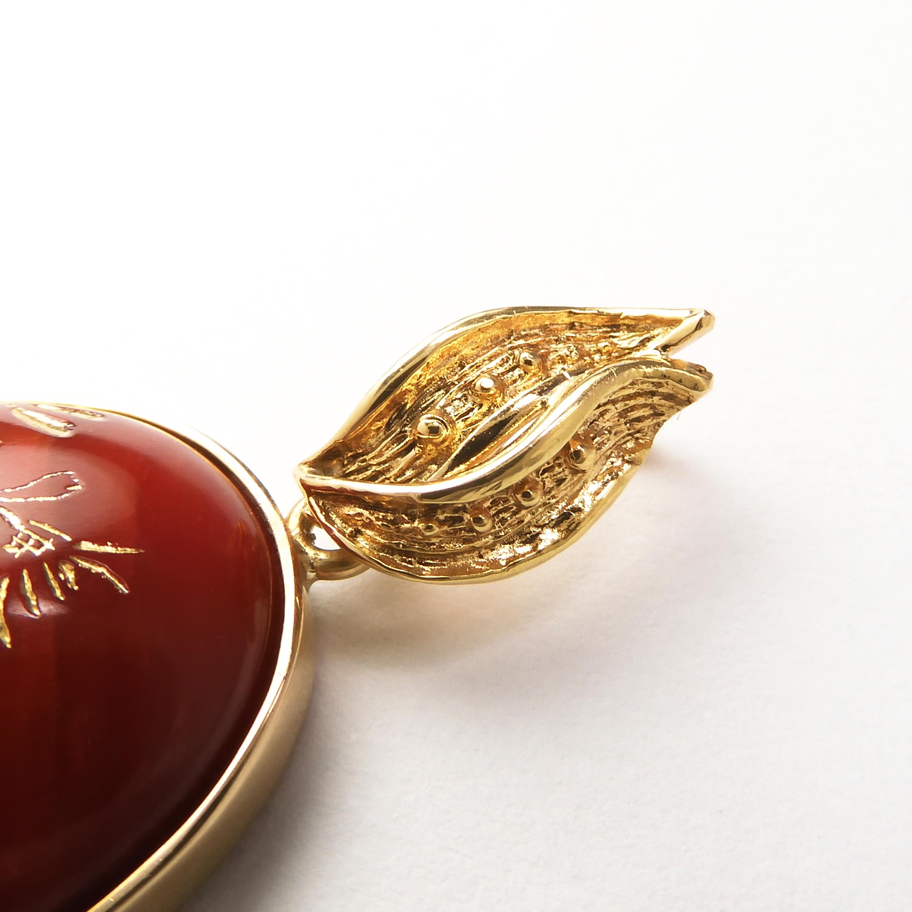 Oval Cut 18 Karat Yellow Gold Oxblood Coral Chrysanthemum Engraved Oval Pendant Top For Sale