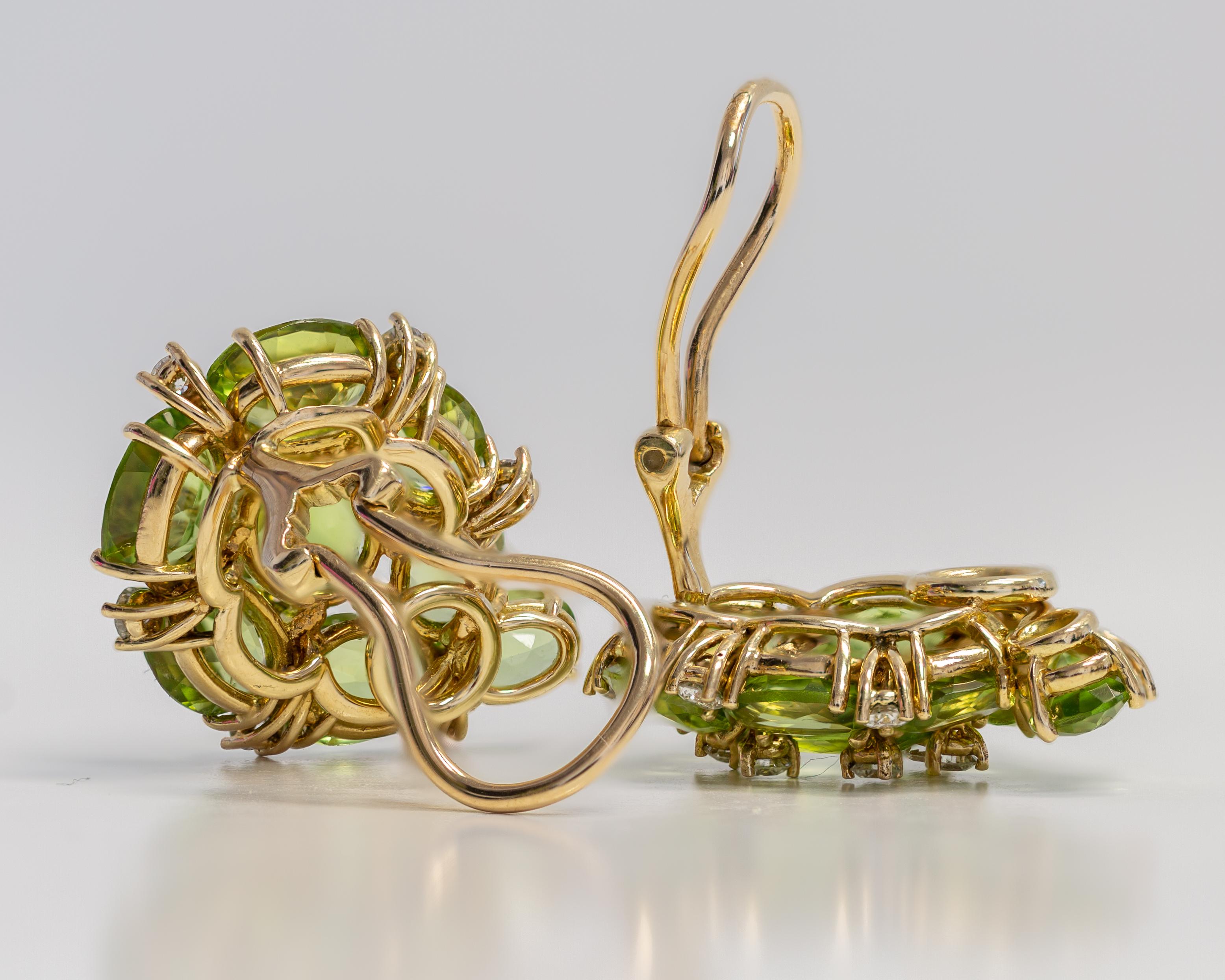 Oval Cut 18 Karat Yellow Gold Pair of Earrings with Peridot and Diamonds For Sale