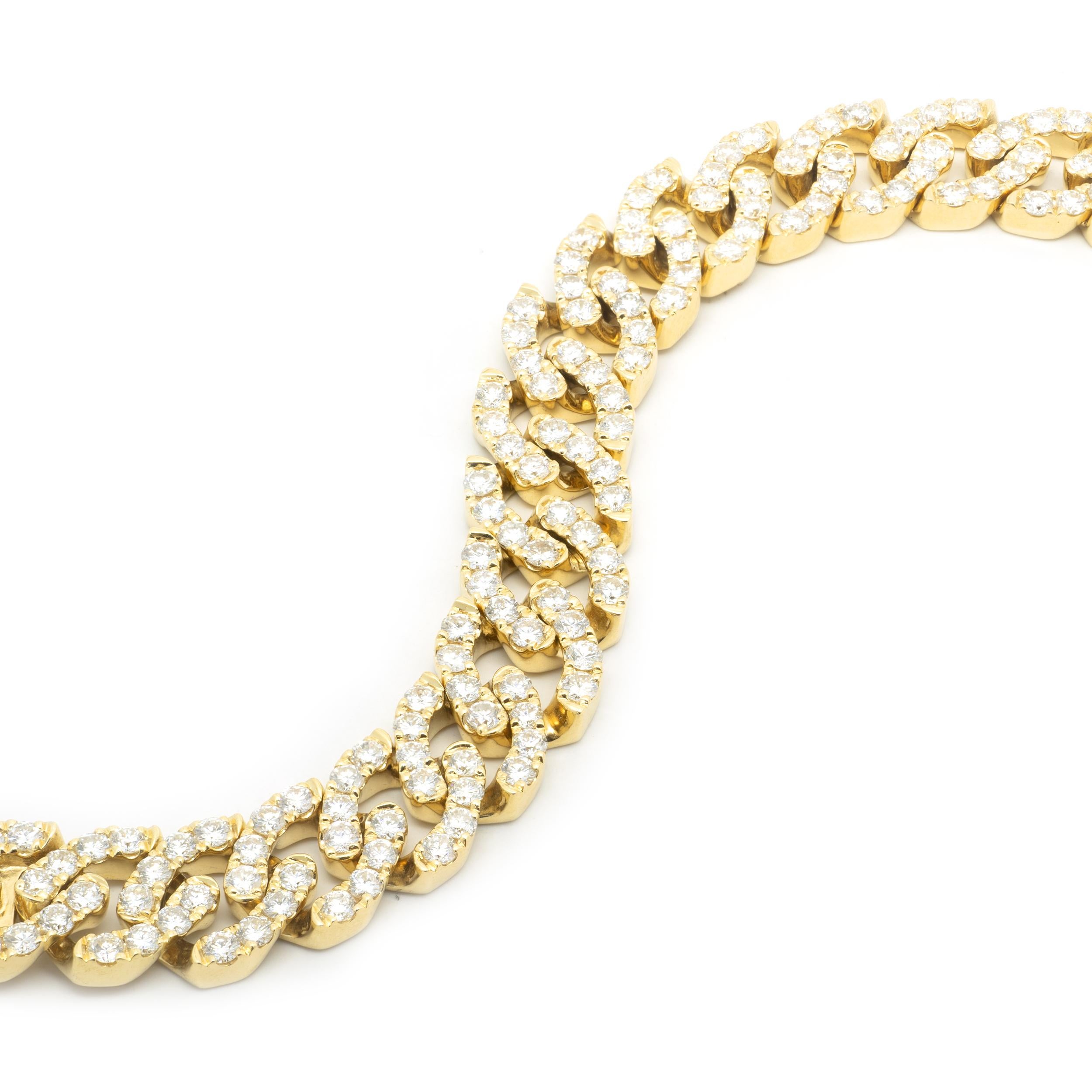 18 Karat Yellow Gold Pave Diamond Cuban Link Bracelet In Excellent Condition In Scottsdale, AZ