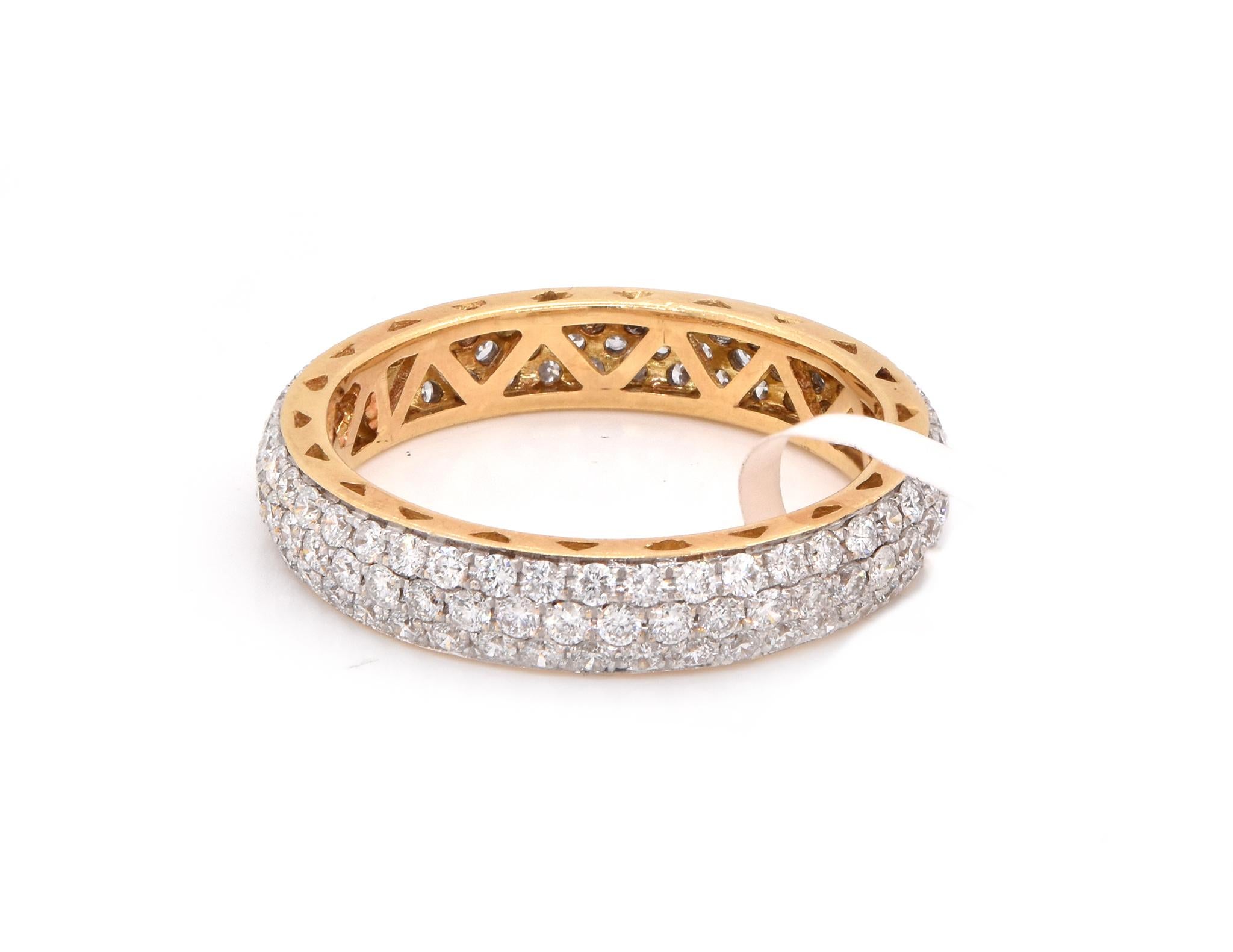 18 Karat Yellow Gold Pave Diamond Eternity Band In Excellent Condition In Scottsdale, AZ