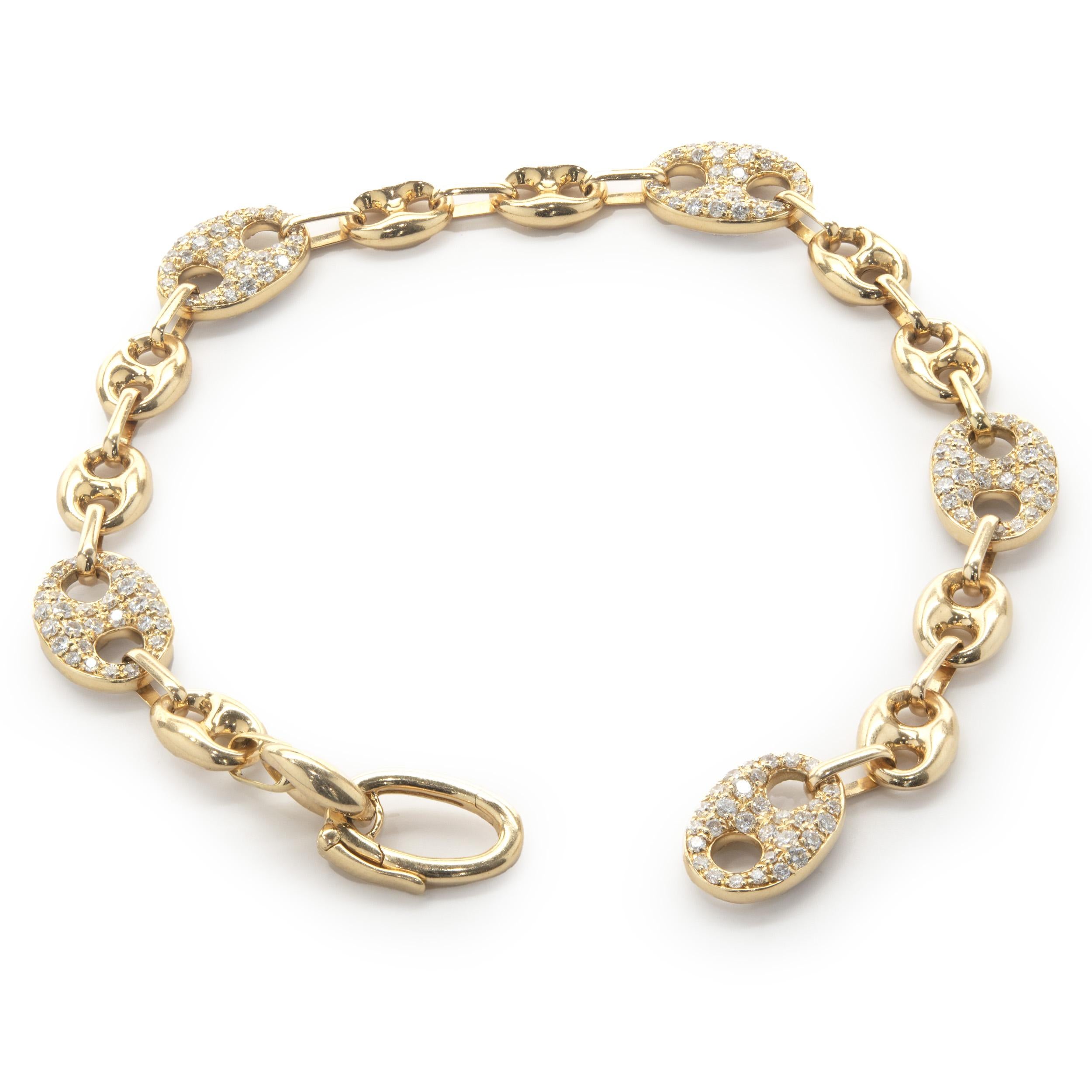 Mariner Station-Armband aus 18 Karat Gelbgold mit Pavé-Diamanten (Rundschliff)