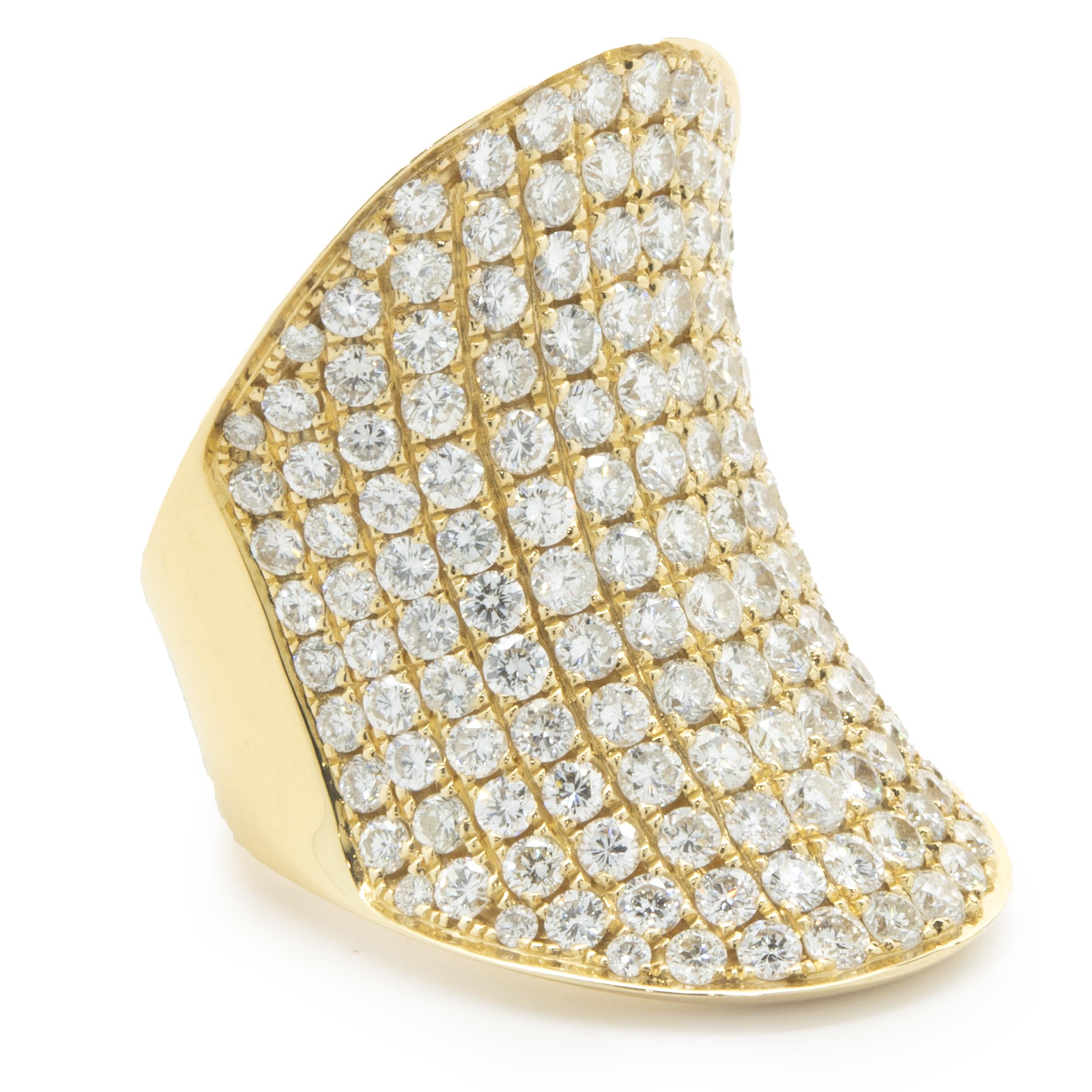 Designer: custom
Material: 18K yellow gold
Diamond: 157 round brilliant cut = 5.33cttw
Color: G
Clarity: VS2
Weight: 24.38 grams
