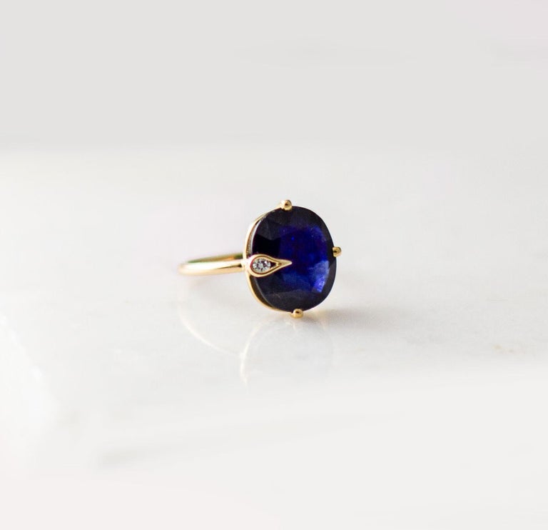 18 Karat Yellow Gold Peacock Ring with 4,6 Carats Blue Sapphire and Diamond For Sale 7