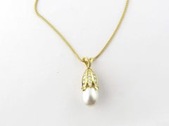 18 Karat Yellow Gold Pearl and Diamond Bell Flower Pendant Necklace