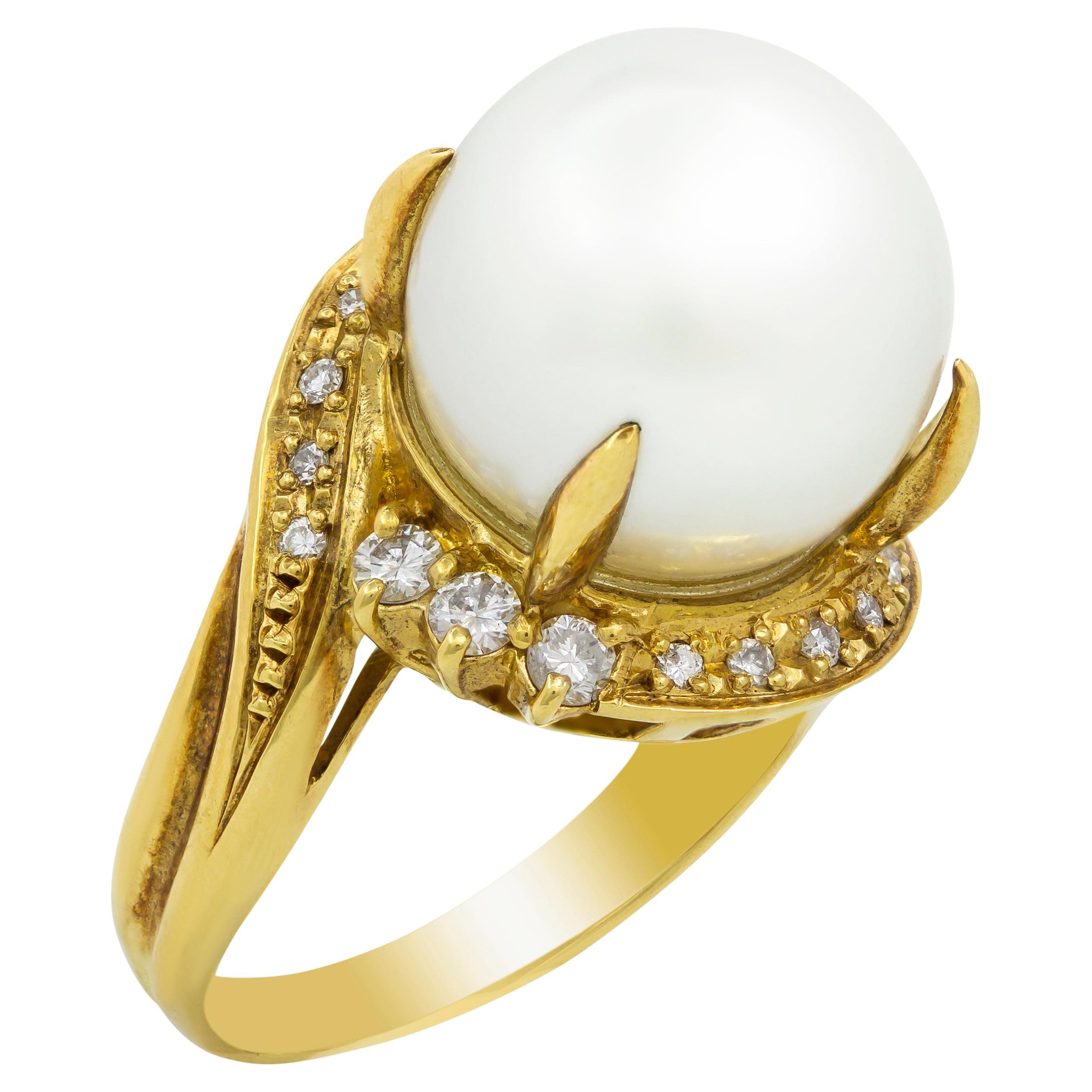 Vintage White Pearl and Diamond 18k Yellow Gold Bypass Ring For Sale
