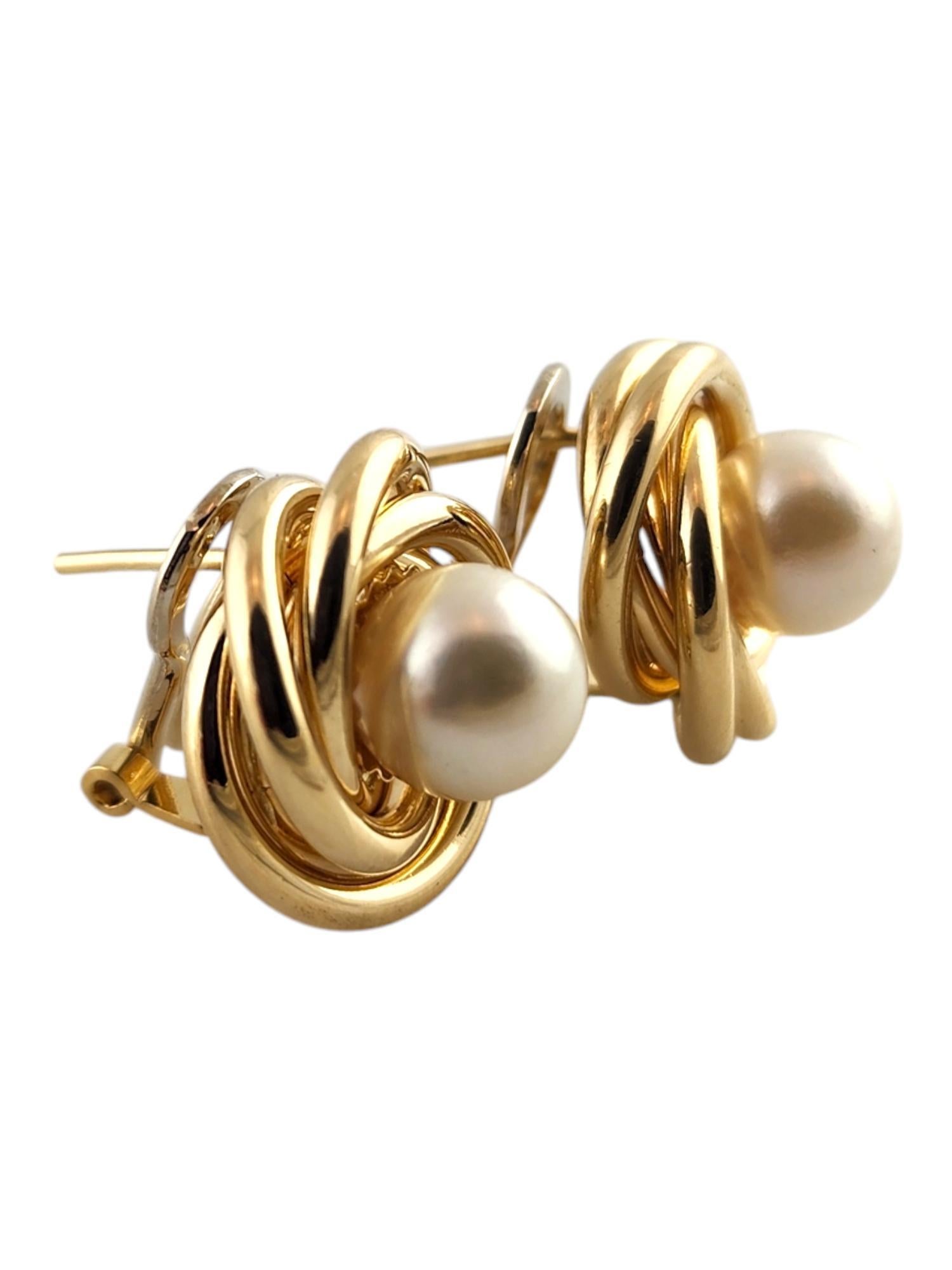 18 Karat Yellow Gold Pearl Earrings #19346 For Sale 1