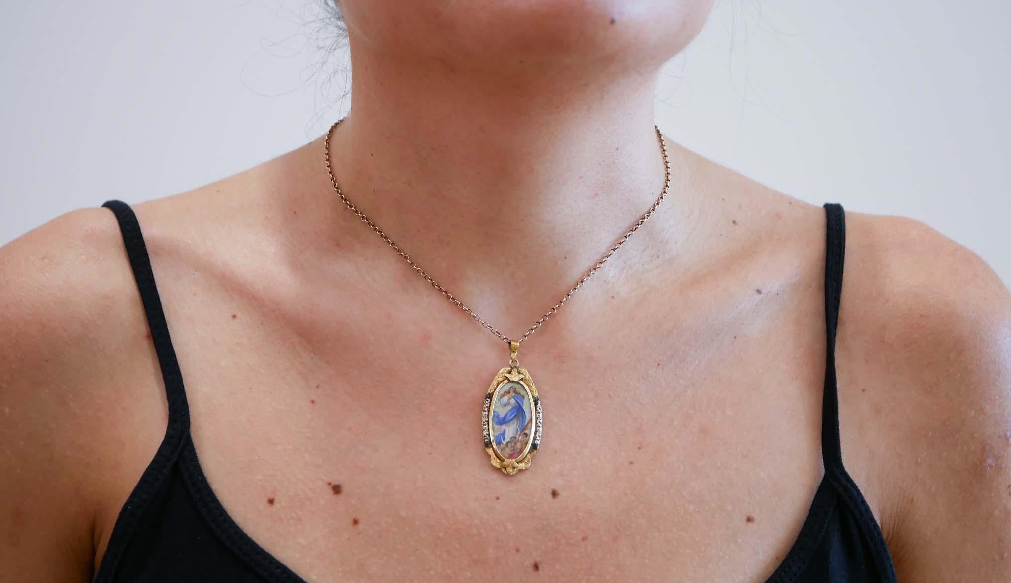 De las mujeres 18 Karat Yellow Gold Pendant. en venta