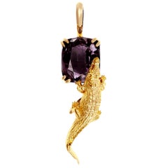 18 Karat Yellow Gold Pendant Necklace with 7.42 Cts. Perfect Storm Purple Spinel