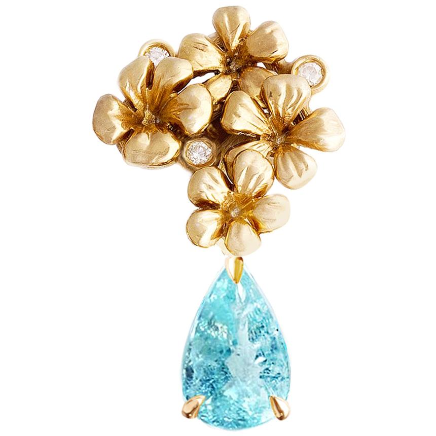 Eighteen Karat Yellow Gold Pendant Necklace with Diamonds and Paraiba Tourmaline