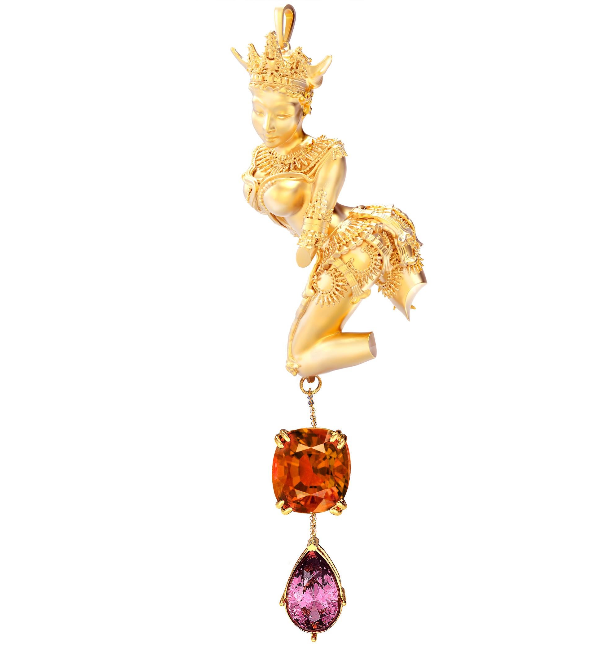 18 Karat Yellow Gold Devata Pendant Necklace with Malaya Garnet and Diamonds For Sale 2