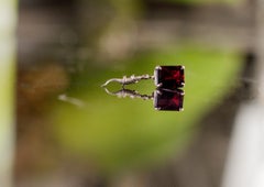 Eighteen Karat Yellow Gold Pendant Necklace with Rhodolite Garnet by Artist