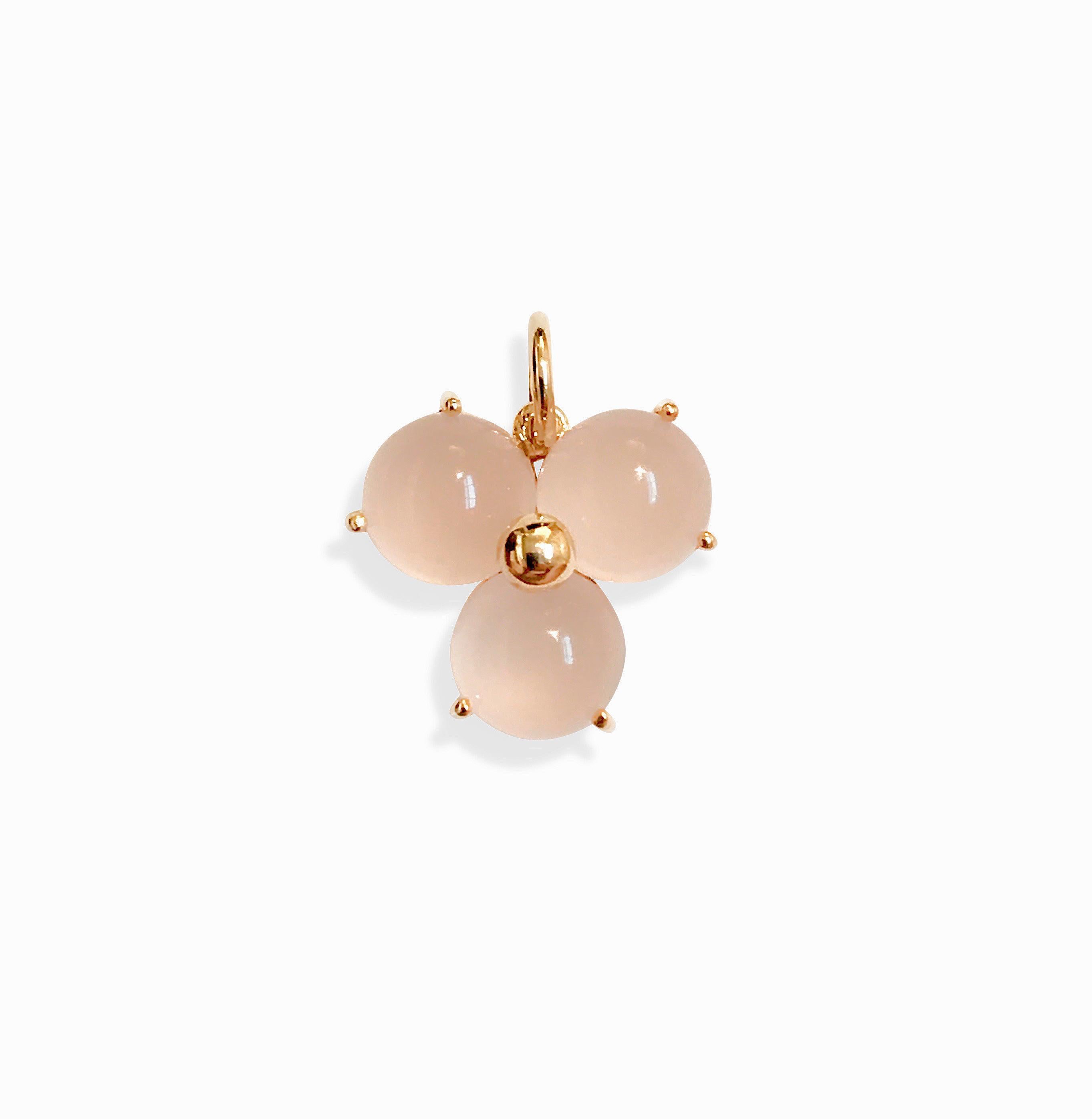 Handmade pendant made of 18 karat solid yellow gold and pink cabochon cut chalcedony stones. 
The chain can be used with other pendants or just by itself. 
Hallmark: London Goldsmiths’ Company –  Assay Office
Pendant's width:17.00mm
Pendant's depth: