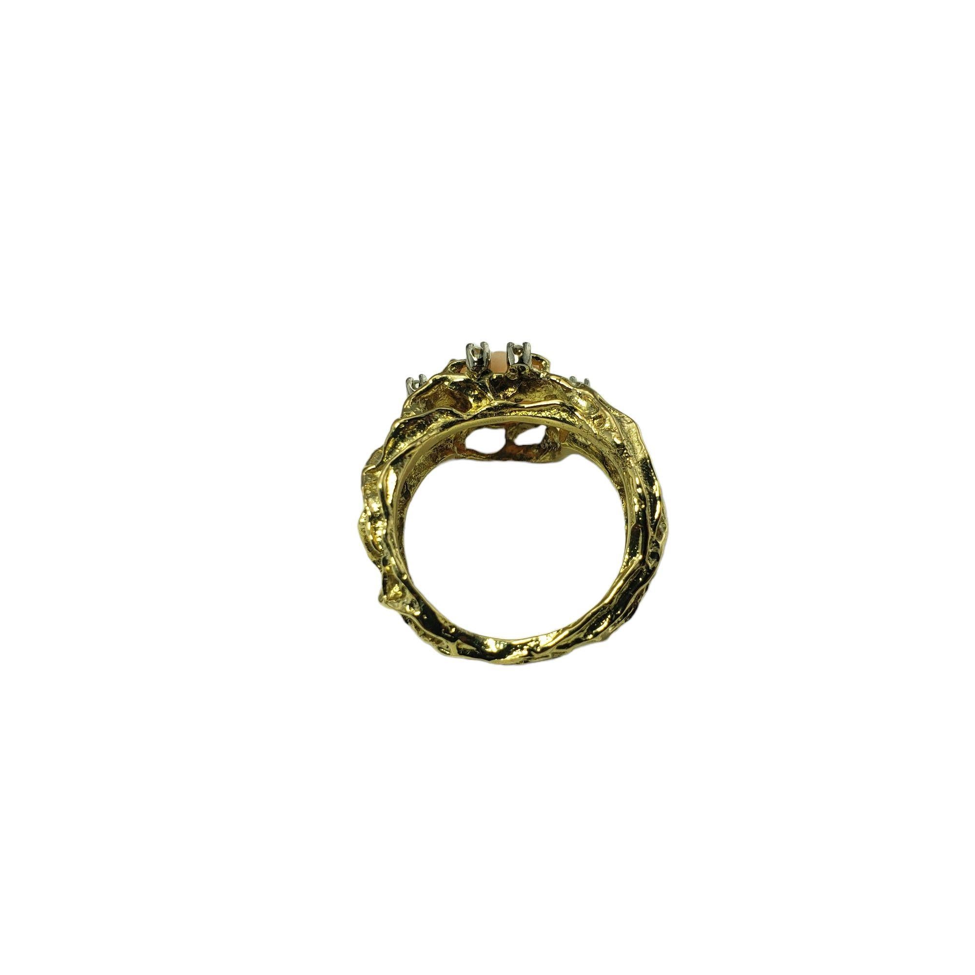 Anillo vintage de oro amarillo de 18 quilates con cabujón de piedra preciosa rosa y diamantes talla 7,25-.

Este asombroso anillo tiene una piedra cabujón rosa ovalada (12 mm x 10 mm) y seis diamantes redondos de talla única engastados en oro