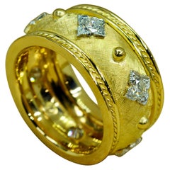 18 Karat Yellow Gold, Platinum and Diamond Cigar Band Ring