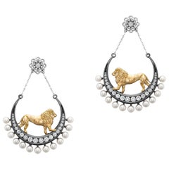 18 Karat Yellow Gold Platinum Diamonds Akoya Pearls Dangle Earrings Symbolic