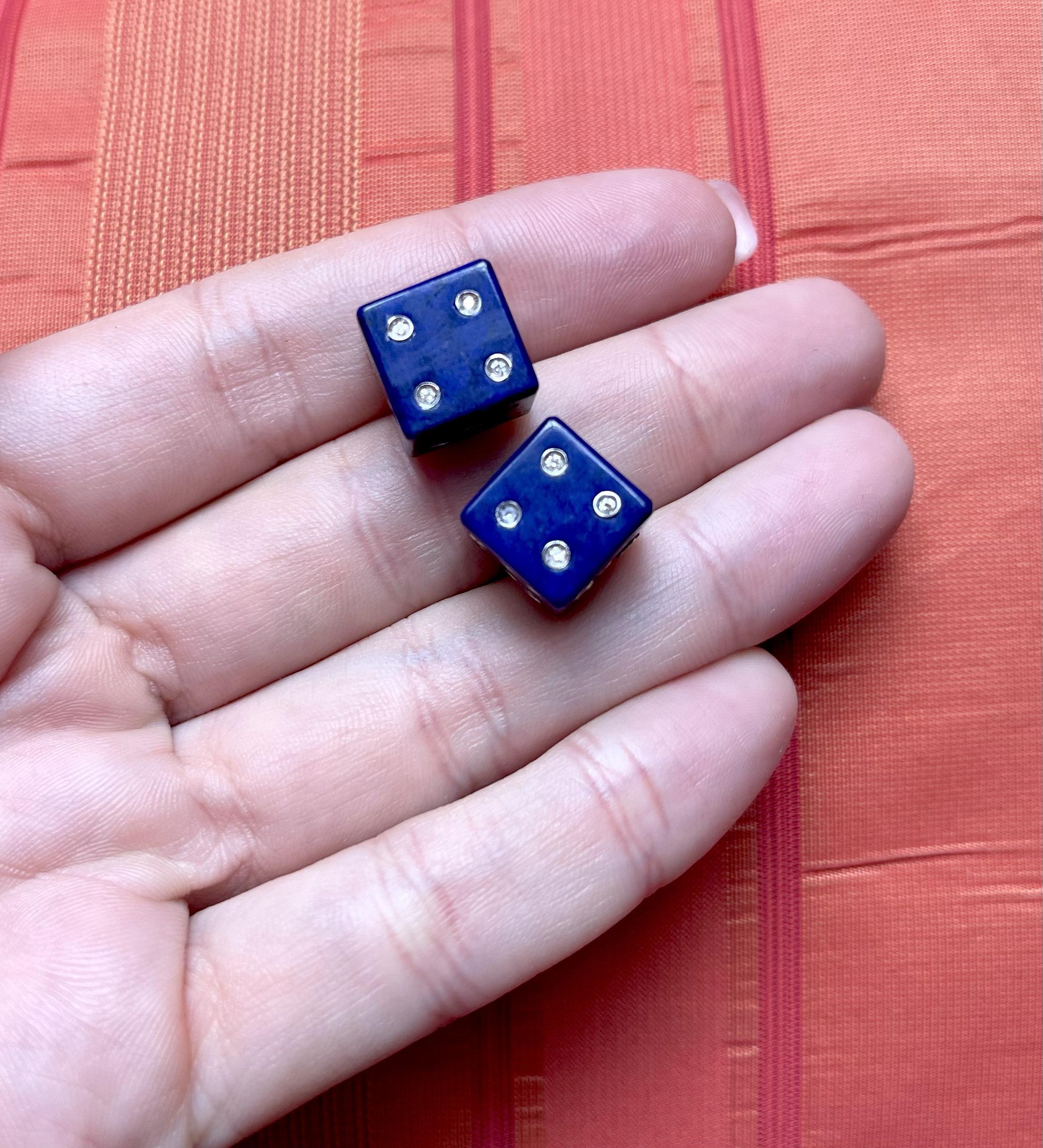 18 Karat Yellow Gold Playing Dice Lapis Lazuli Diamonds Cufflinks In New Condition For Sale In Milano, IT