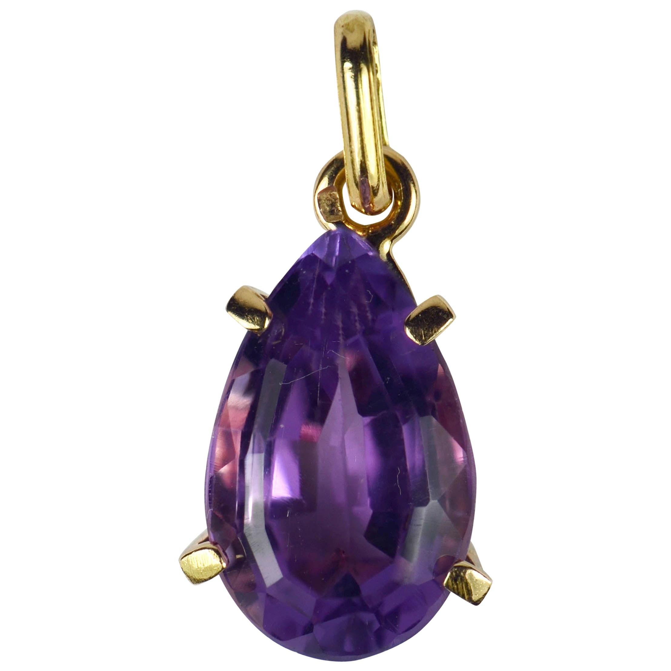 18 Karat Yellow Gold Purple Amethyst Pear Shape Pendant