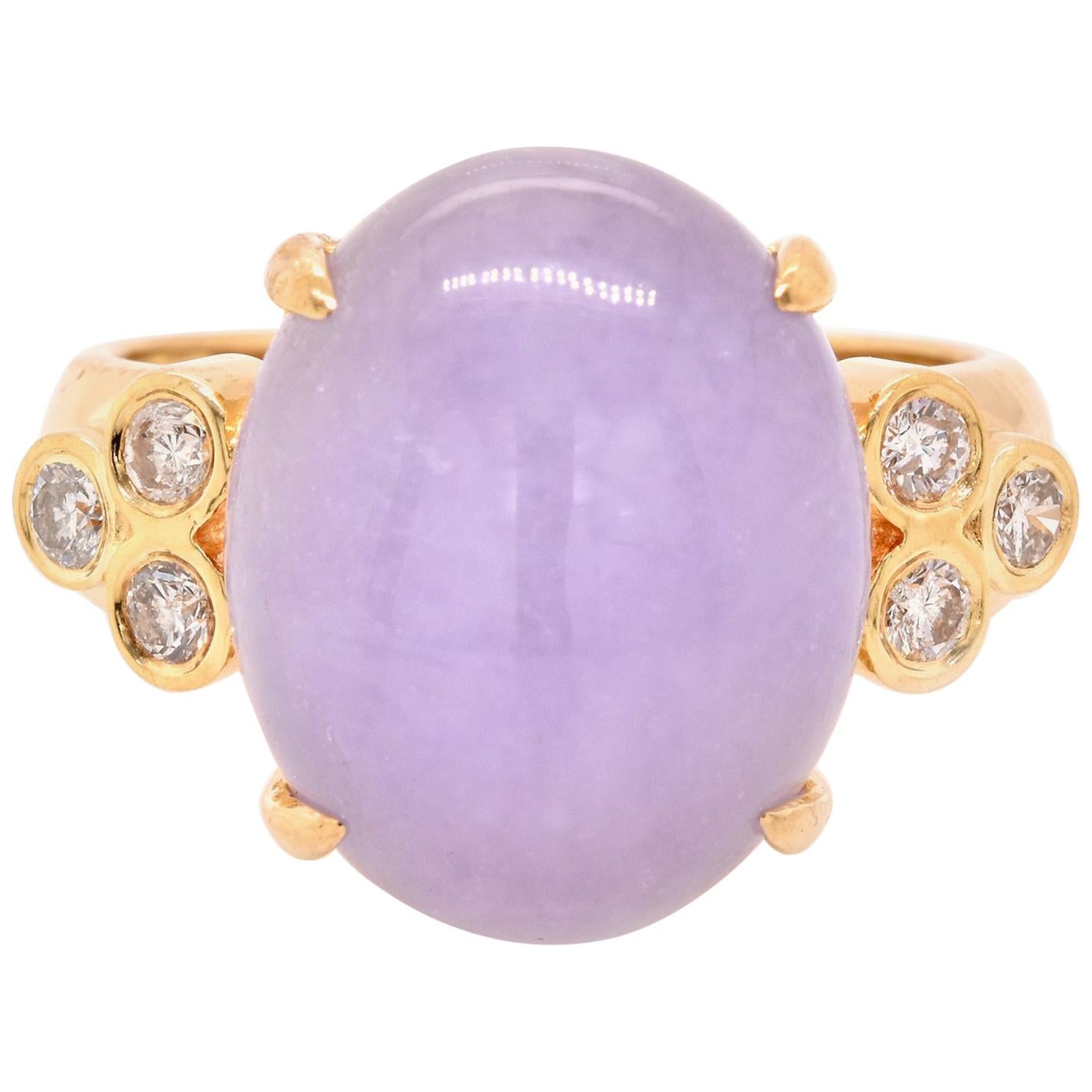 18 Karat Yellow Gold Purple Jade and Diamond Ring