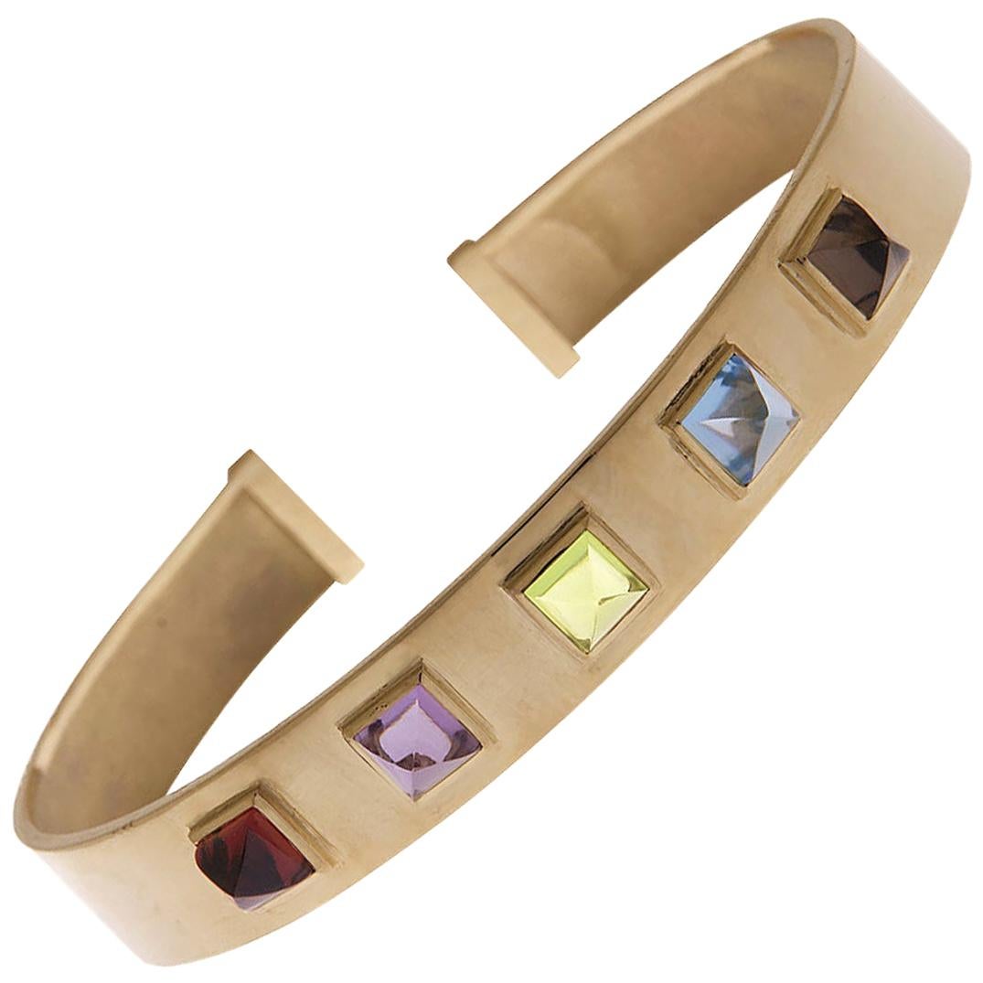 18 Karat Yellow Gold Pyramidal Cut Stones BenBen Bracelet For Sale
