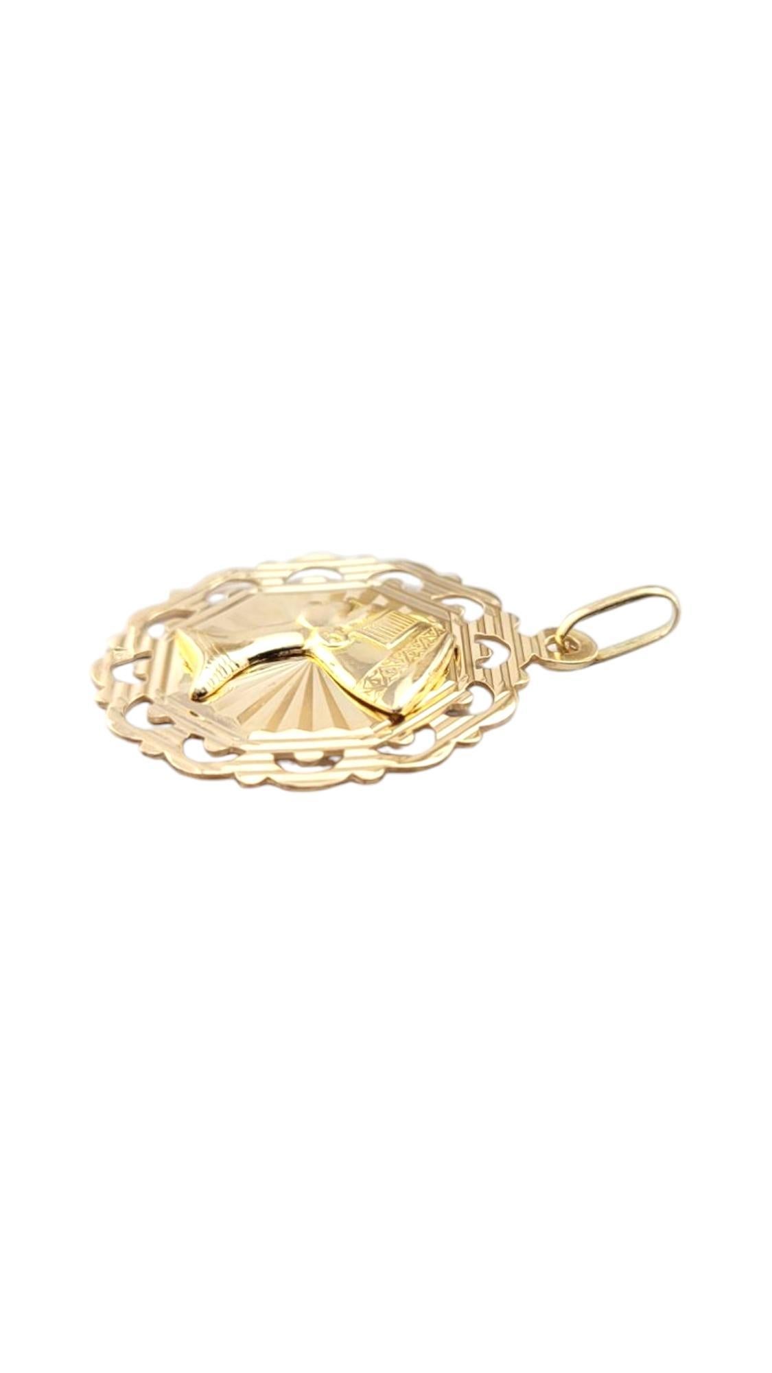Pendentif en or jaune 18 carats Reine Nefertiti #21145 en vente 2
