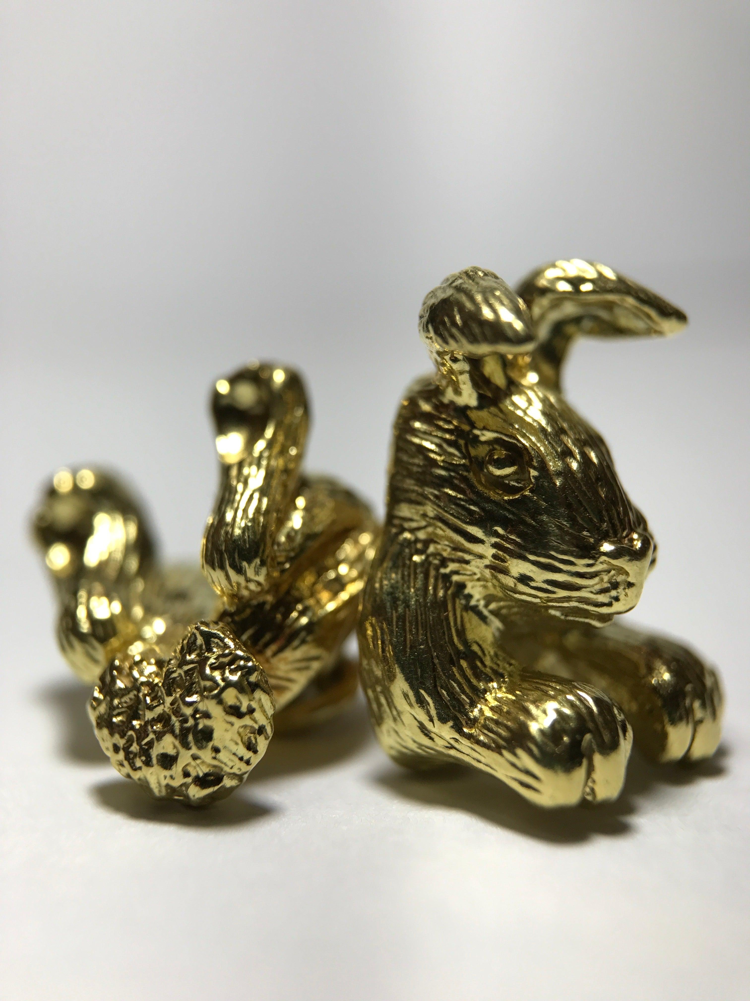 Contemporary 18 Karat Yellow Gold Rabbit Cufflinks For Sale