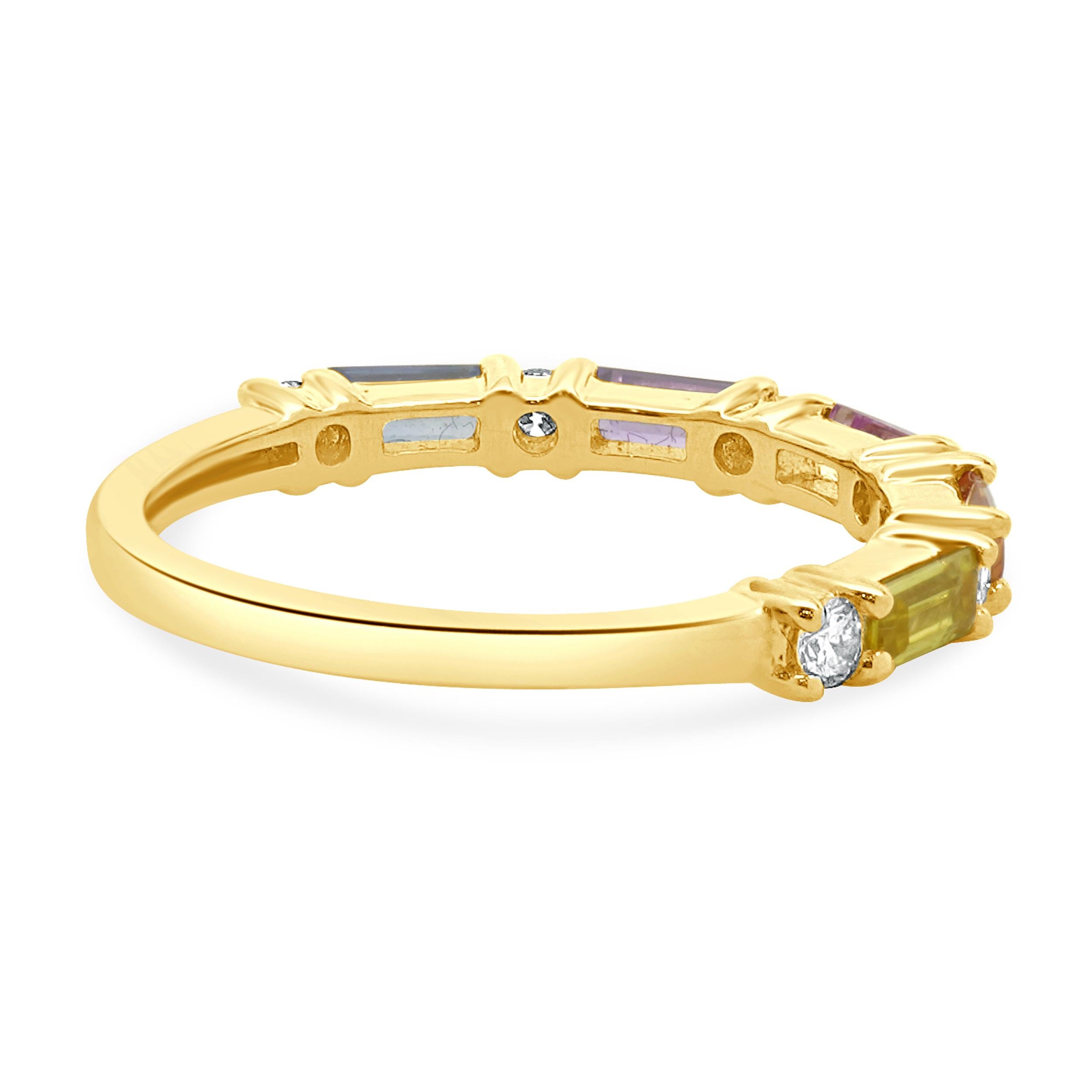 Alternating-Ring aus 18 Karat Gelbgold mit Regenbogen-Saphir und Diamant im Zustand „Hervorragend“ im Angebot in Scottsdale, AZ