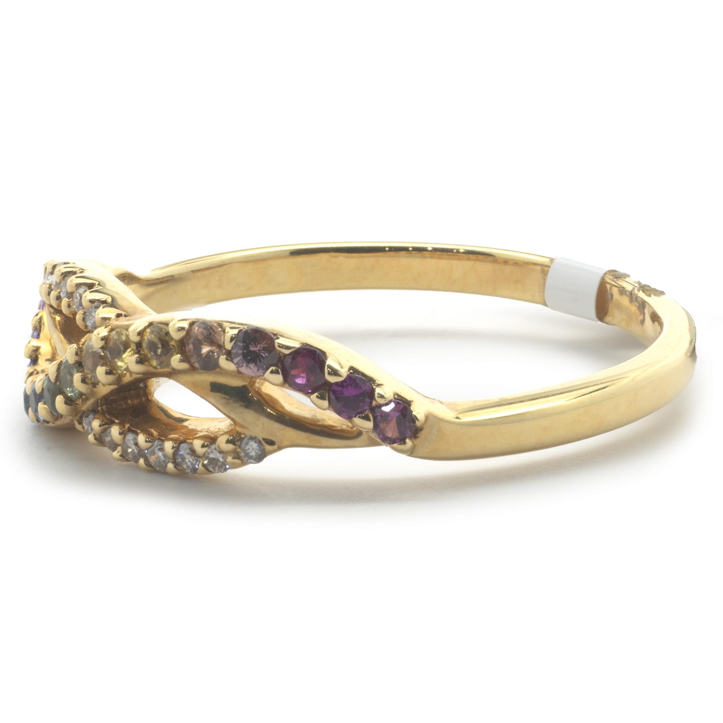 Taille ronde Bracelet torsadé en or jaune 18 carats avec saphir arc-en-ciel et diamants en vente